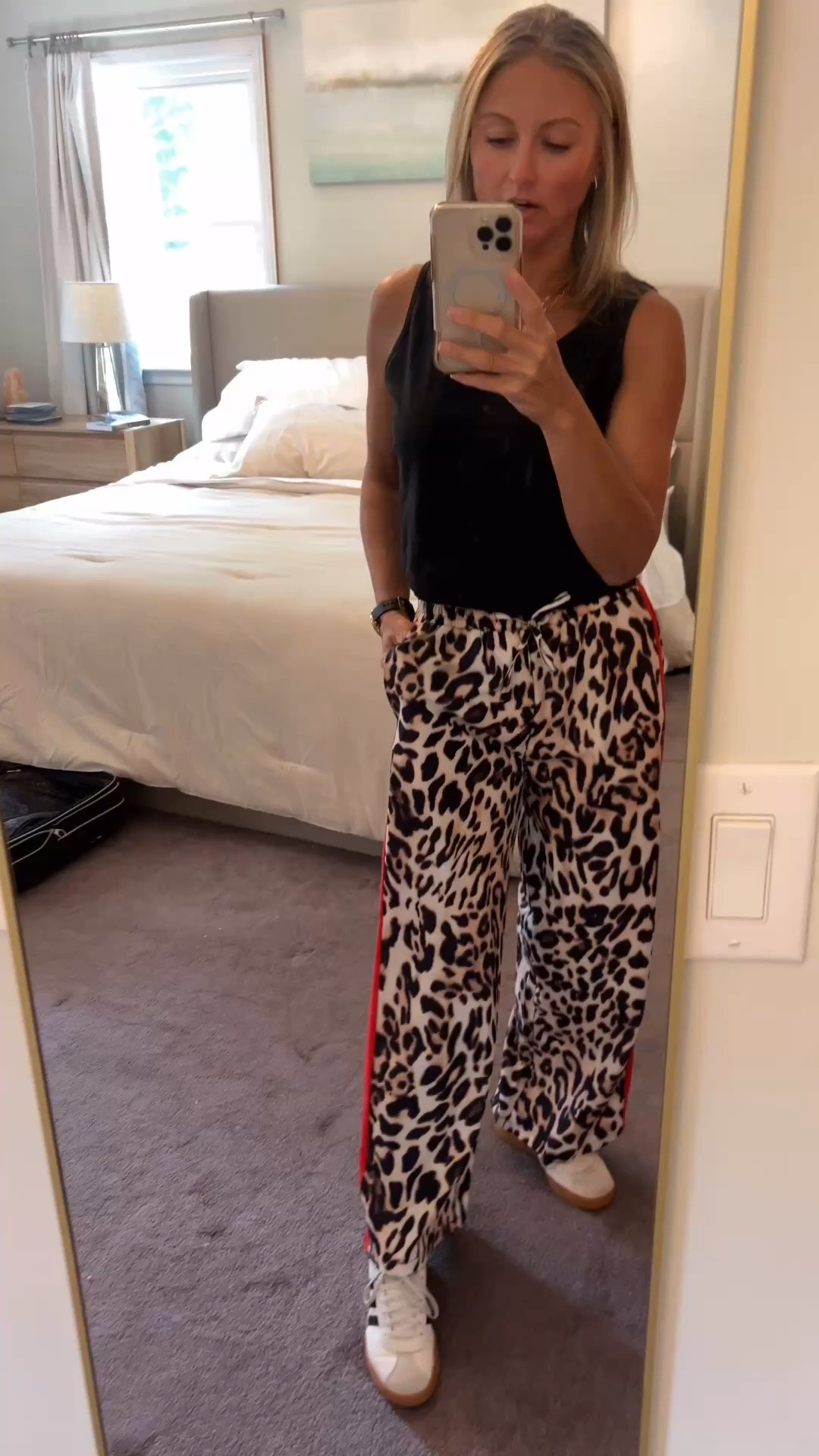 Travel Tuesday! Loving this easy and light outfit, perfect my travel day to Vegas tomorrow!

#LTKootd #LTKTravel #LTKOver40