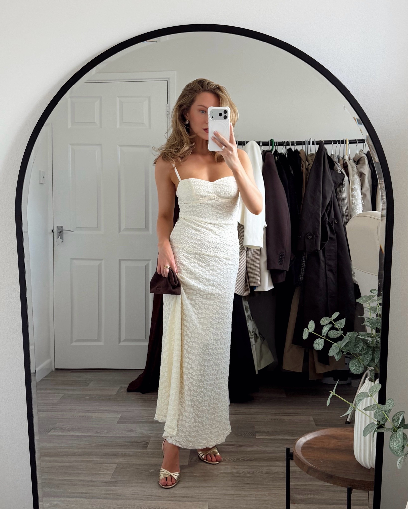 Cream floral maxi dress - wearing a size 8

#LTKuk #LTKsummer #LTKdresses