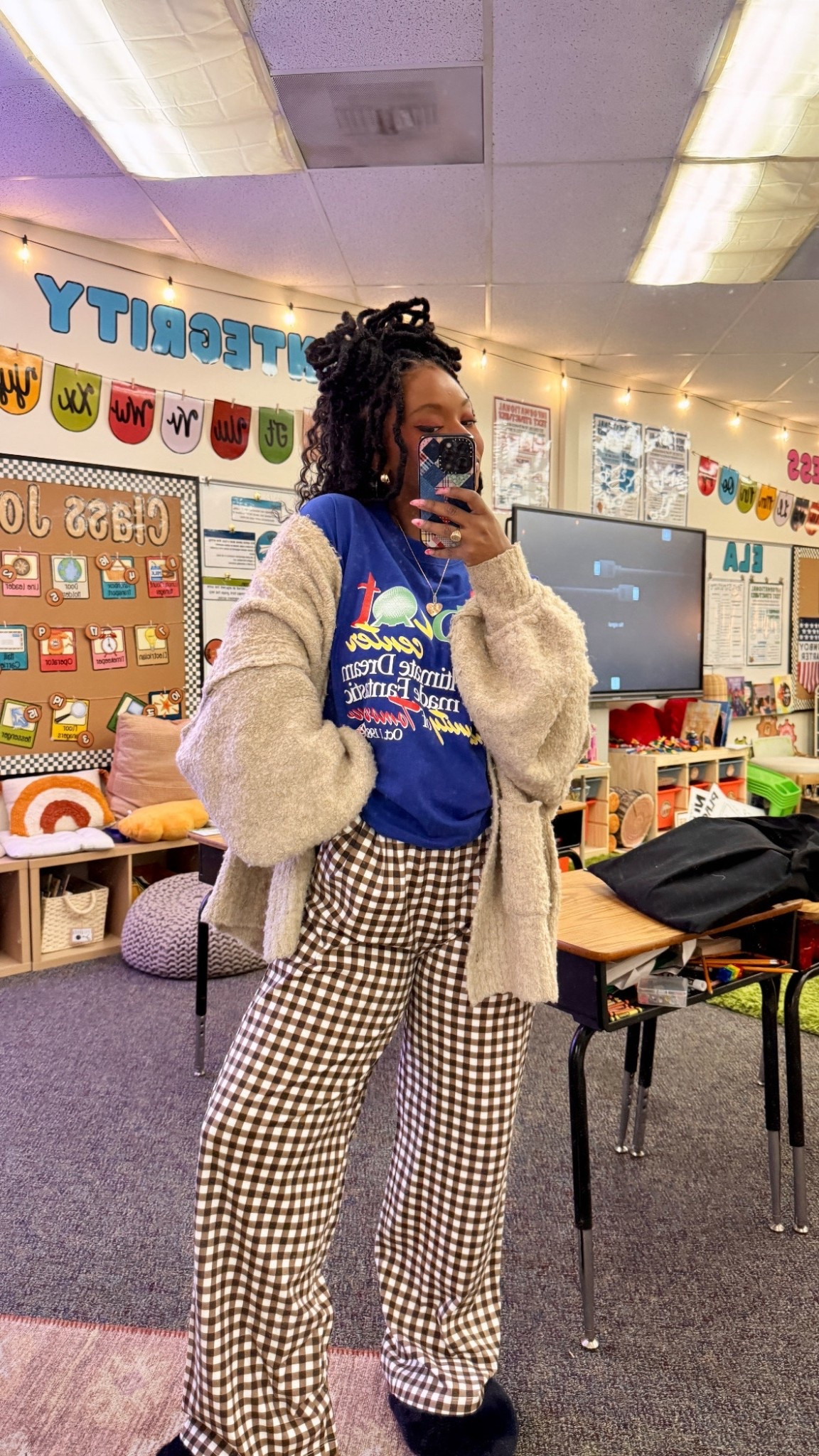 Monday! 
Graphic Tee: Fantasy Feelings - XL
Pants: 6 

#LTKgrwm #LTKootd #LTKdayinmylife