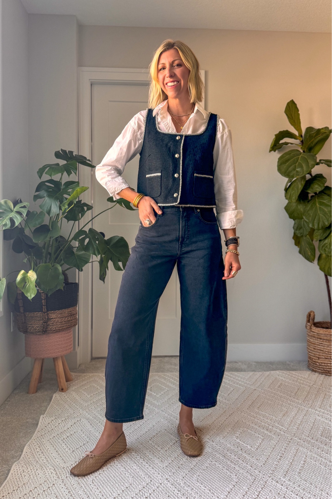 A vest is a chic & easy layer for the fall paired with a button up Siri, barrel jeans + ballet flats! I love that this look is effortlessly for work, date night or everyday 

#LTKOver40 #LTKWorkwear #LTKStyleTip