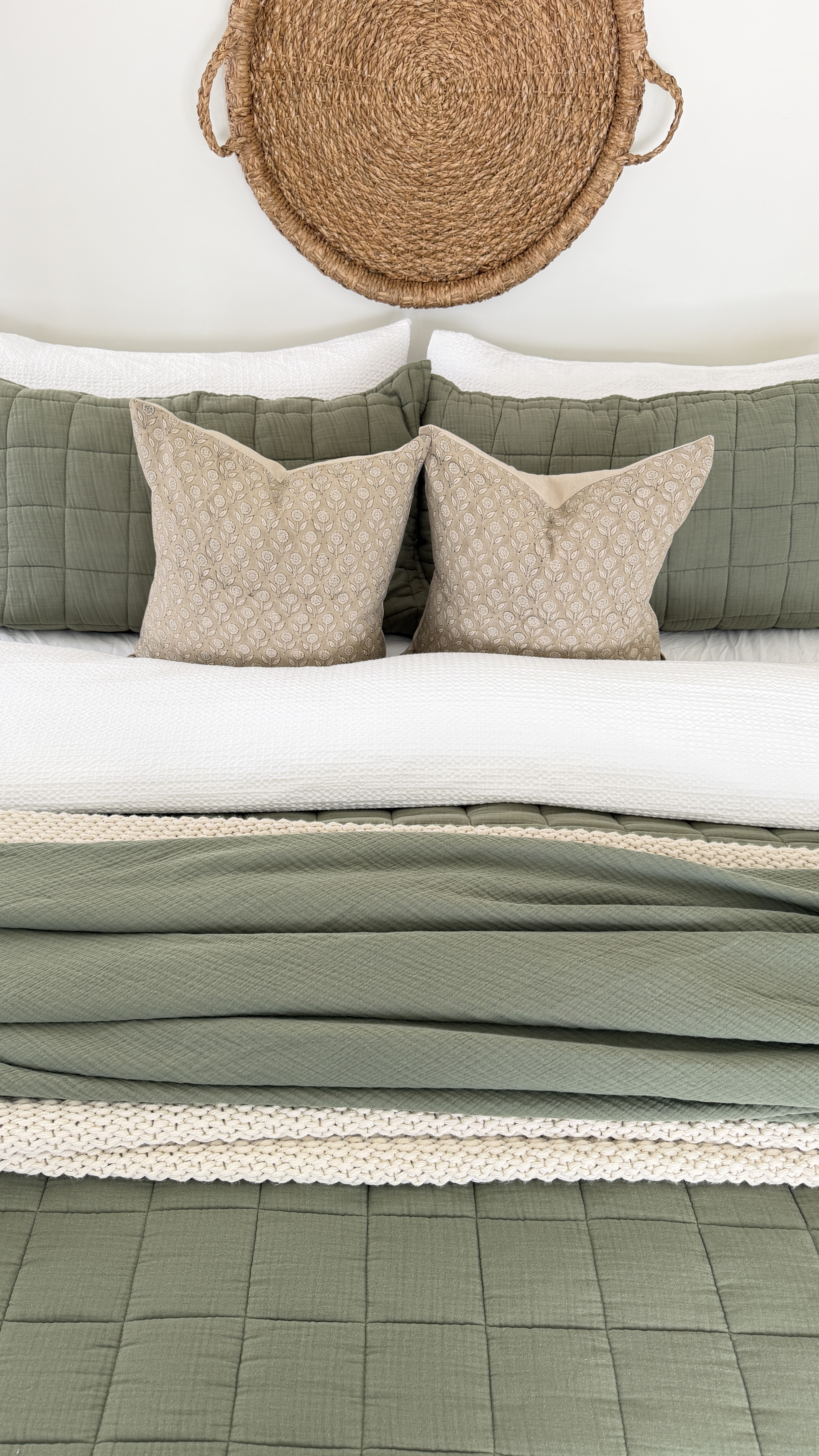 Green bedding for spring! Perfect for a spring bedding refresh! Scroll to shop! 

#LTKSpringSale #LTKHome #LTKSaleAlert