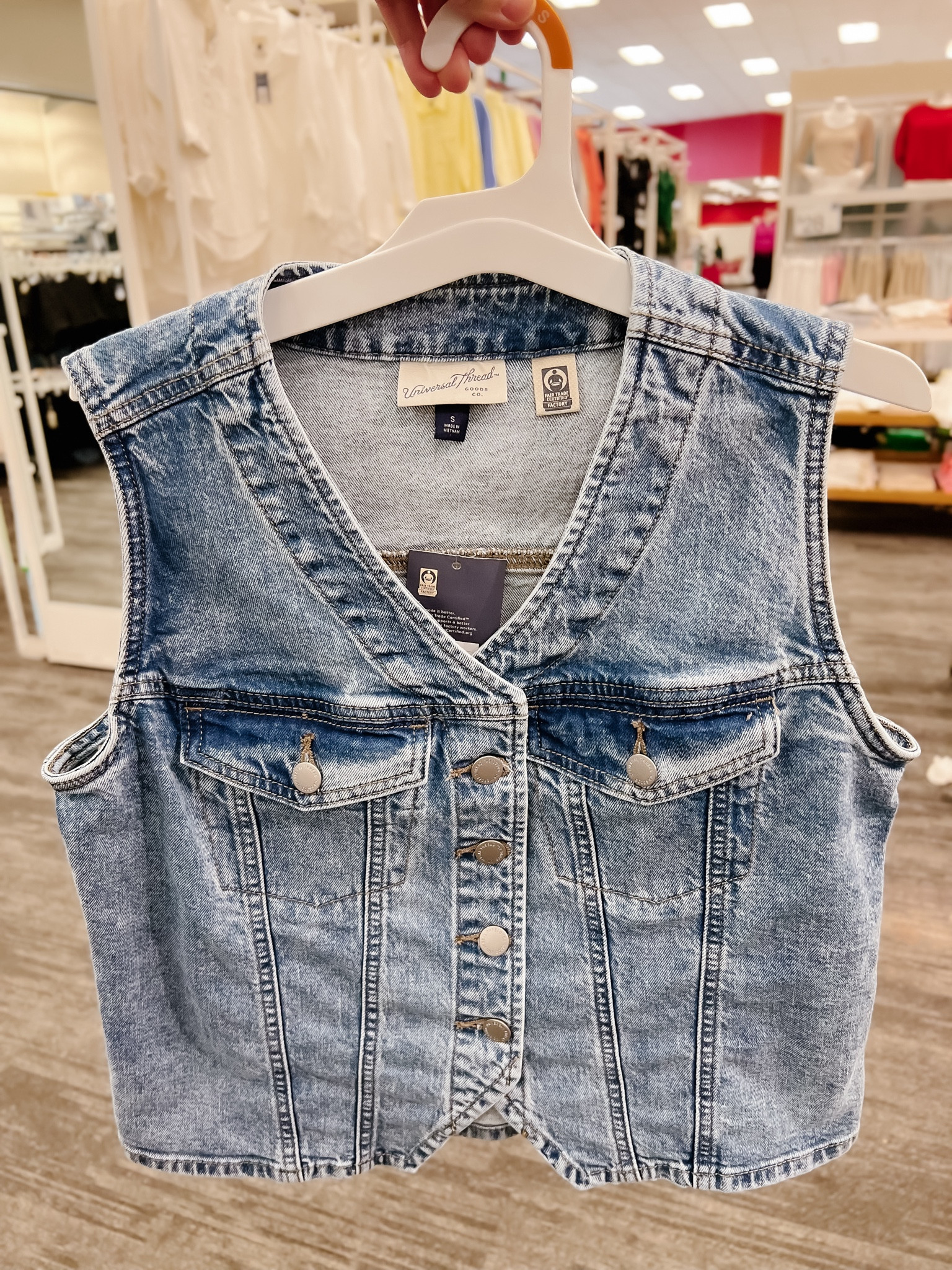 トップス Knuth Marf untrimmed denim vest Knuth Marf untrimmed denim vest - メルカリ