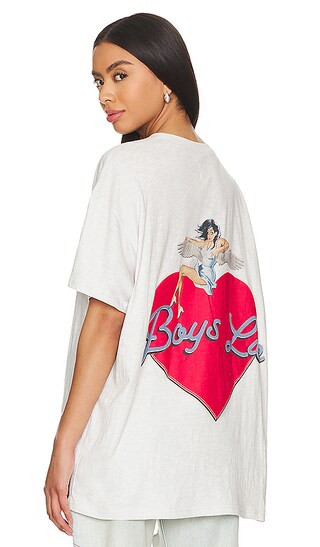 On The Edge Boyfriend Tee in Grey | Revolve Clothing (Global)