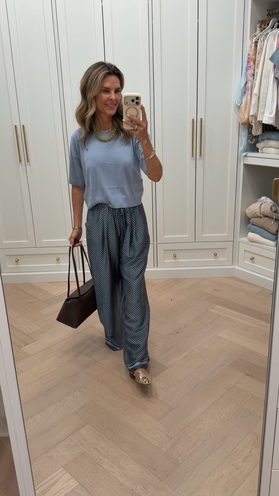 I’m 5’6’’
-top size XS
-printed pant size XS @Splendid 
-new bag I’m loving! @frejanyc 
-shoes TTS comfortable look for less

#LTKootd #LTKOver40 #LTKSeasonal