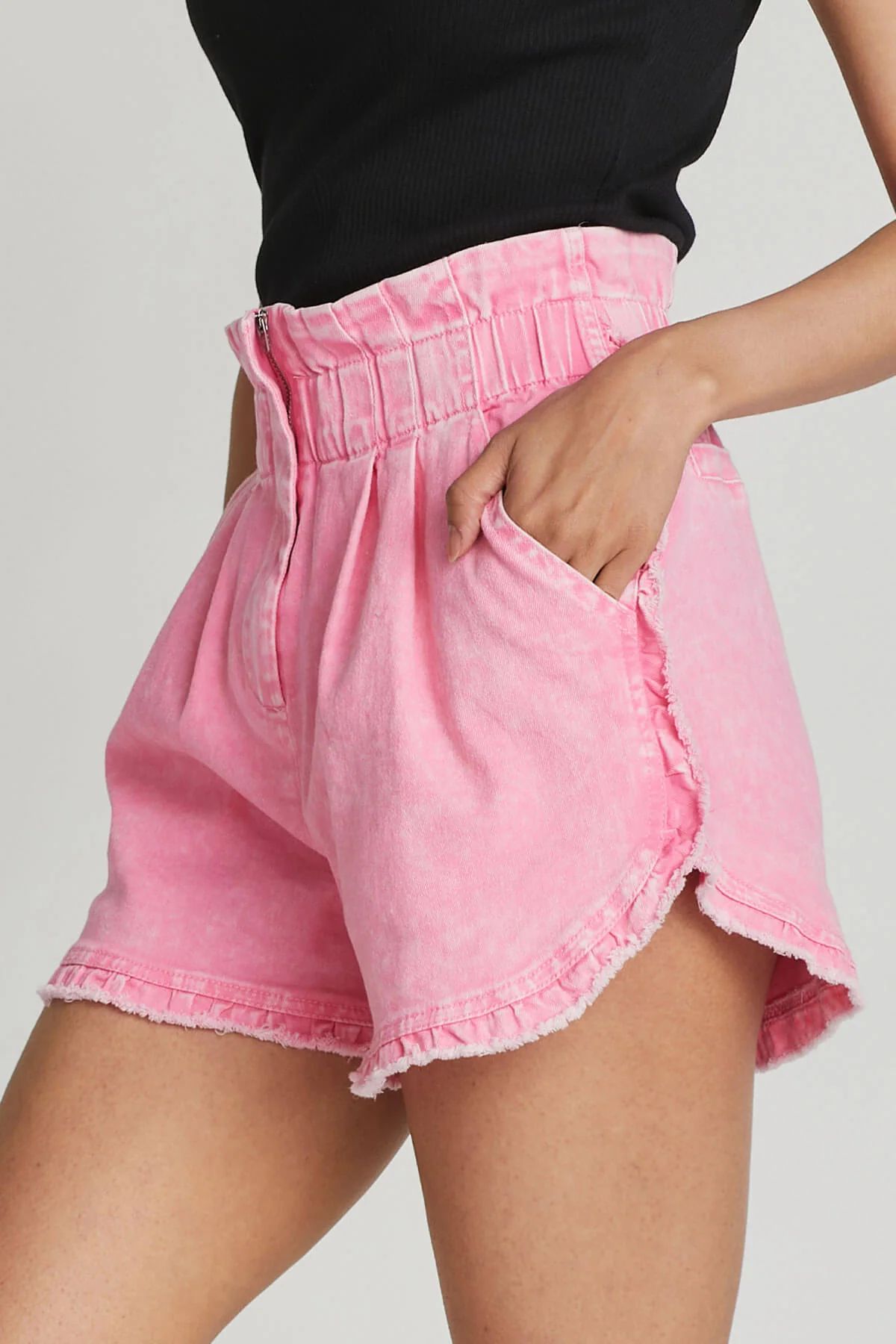 Skies Are Blue Pleated Detail Shorts | Social Threads