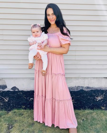 Flowy Boho Dress - off the shoulder dress- Puff sleeve dress- I wore this when I was 9 months pregnant too! Very versatile. Comes in a bunch of colors. 

#pinkblush #maternitydress #bohodress #travellook 

#LTKwedding #LTKbump #LTKfindsunder100