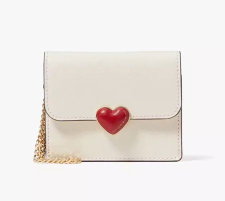 Valentine’s Day accessory 
Kate Spade Heart Hardware Small Flap Card Holder 39% off

#LTKitbag #LTKsalealert #LTKGiftGuide