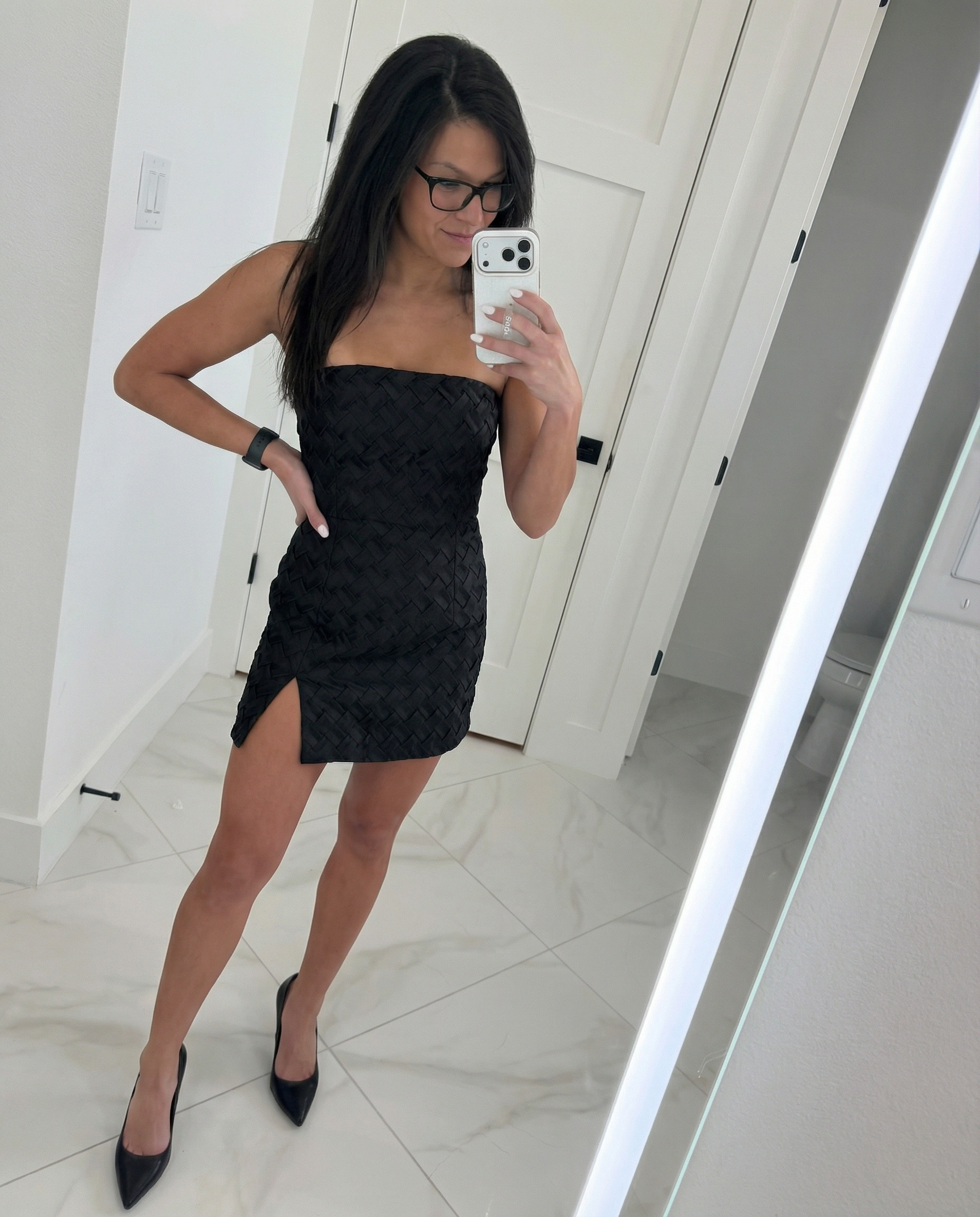 Little black dresses from Revolve you need in your closet 🖤✨
Sleek, flattering, and effortlessly sophisticated — these LBDs are perfect for date nights, cocktail parties, weddings, dinners, girls’ nights out, and special occasions. From minimalist silhouettes to bold statement styles, Revolve has the black dresses that make getting dressed feel easy and elevated.

#LTKstyle #LTKfinds #LTKdress #RevolveStyle #RevolveFinds #LittleBlackDress #LBDStyle #DateNightOutfit #CocktailDress #ChicFashion #EveningWear #WomensFashion #TimelessStyle

#LTKWedding #LTKPetite