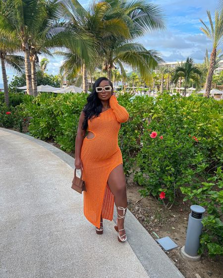 Bump is on vacation 🏝️ 

#LTKbump #LTKtravel #LTKswim