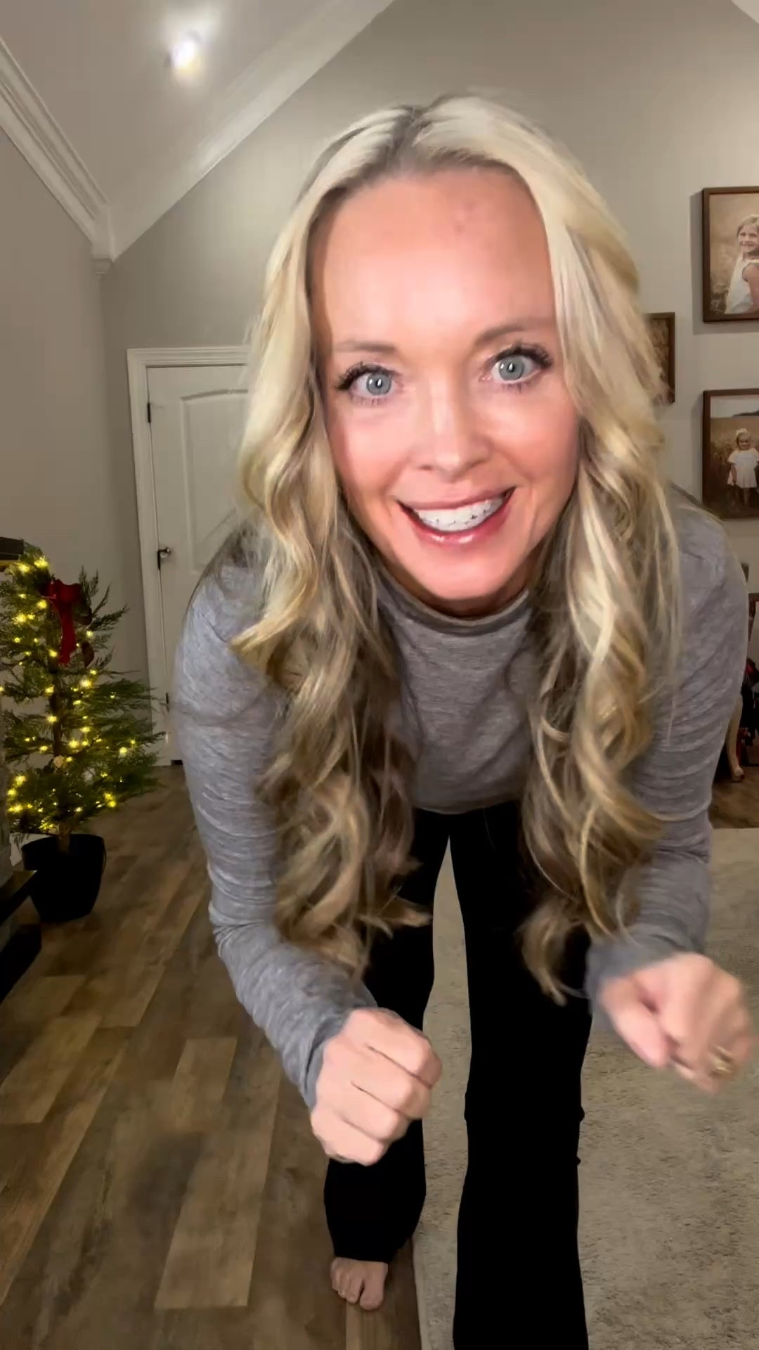 The Halara So Cinched Yoga Pants are truly that girl. Ultra-flattering, tummy-snatching, and booty-lifting with the softest, most supportive fabric. These leggings hug in all the right places. #halara #yogapants

#LTKGiftGuide #LTKActive