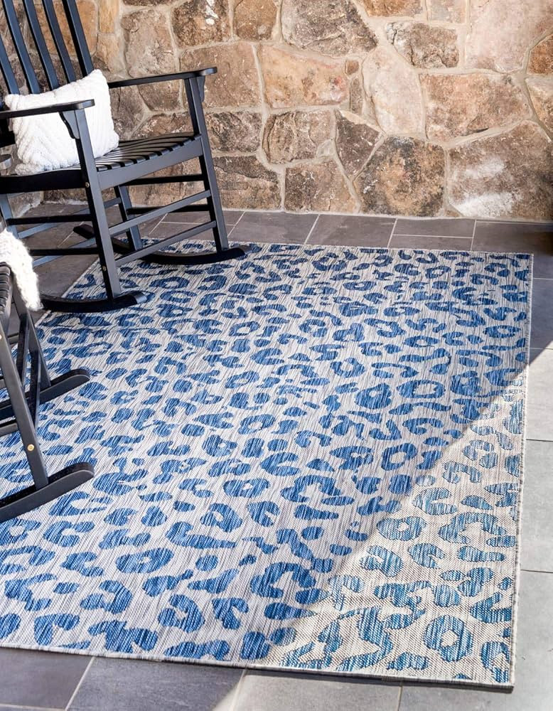 Unique Loom Outdoor Safari Collection Area Rug - Leopard (5' 1" x 8' Rectangle, Blue/ Gray) | Amazon (US)