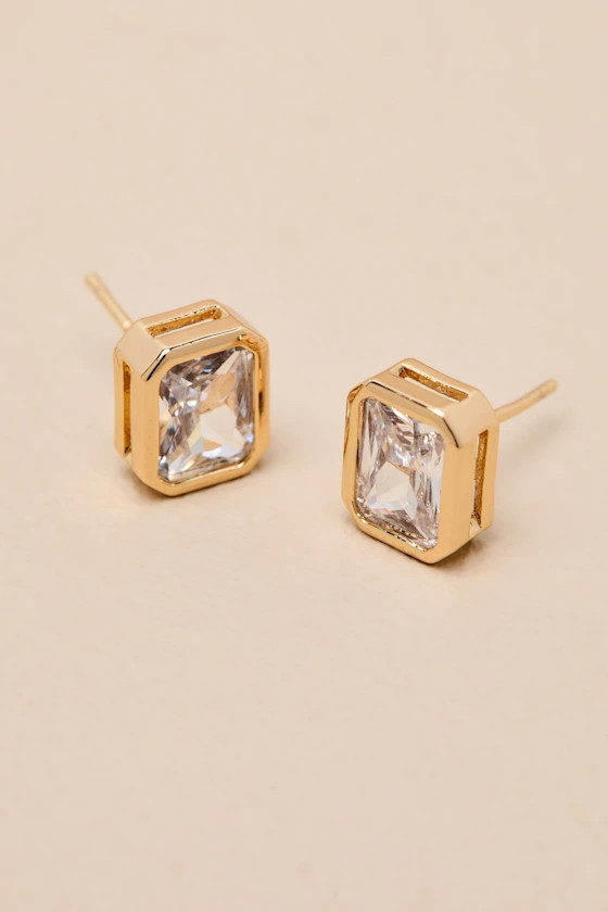 Amalyn 14KT Gold Rhinestone Stud Earrings | Lulus