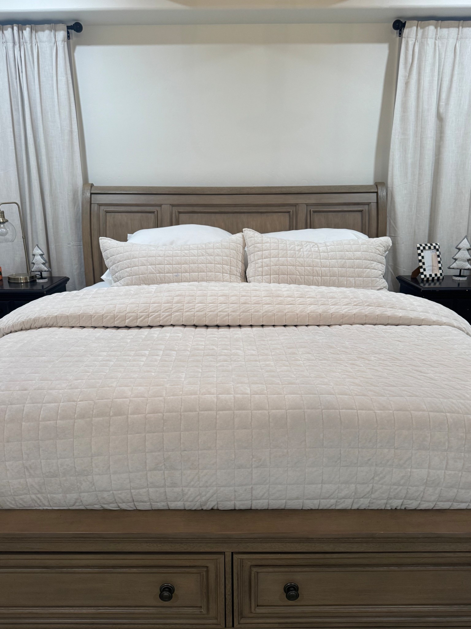 My favorite bedding, feels heavy and luxurious 

#LTKHome