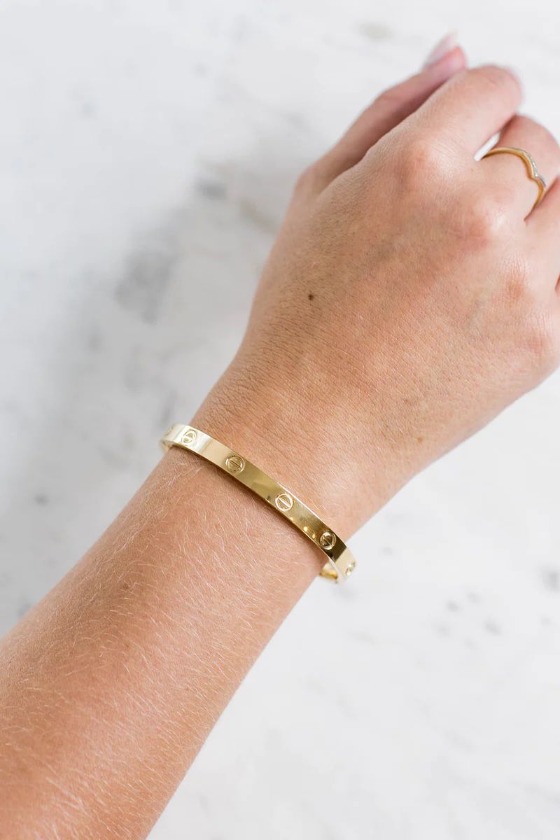 Nailhead Cuff Bracelet - Gold | Avara
