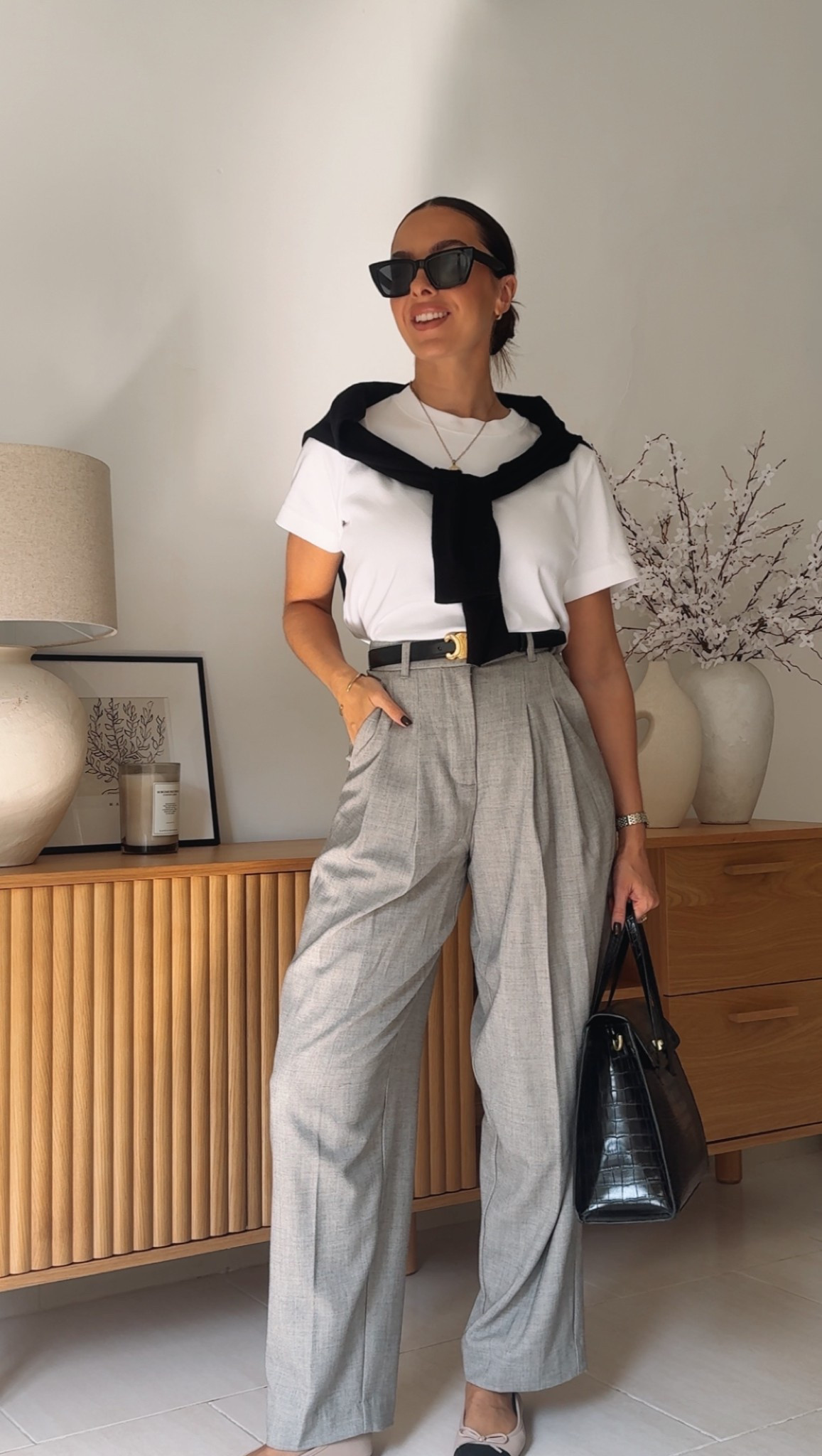 Office outfit of the day ☕️ 

Workwear, realistic office outfit, what to wear to work, corporate style, easy outfit, autumn workwear 

#LTKautumn #LTKuk #LTKworkwear