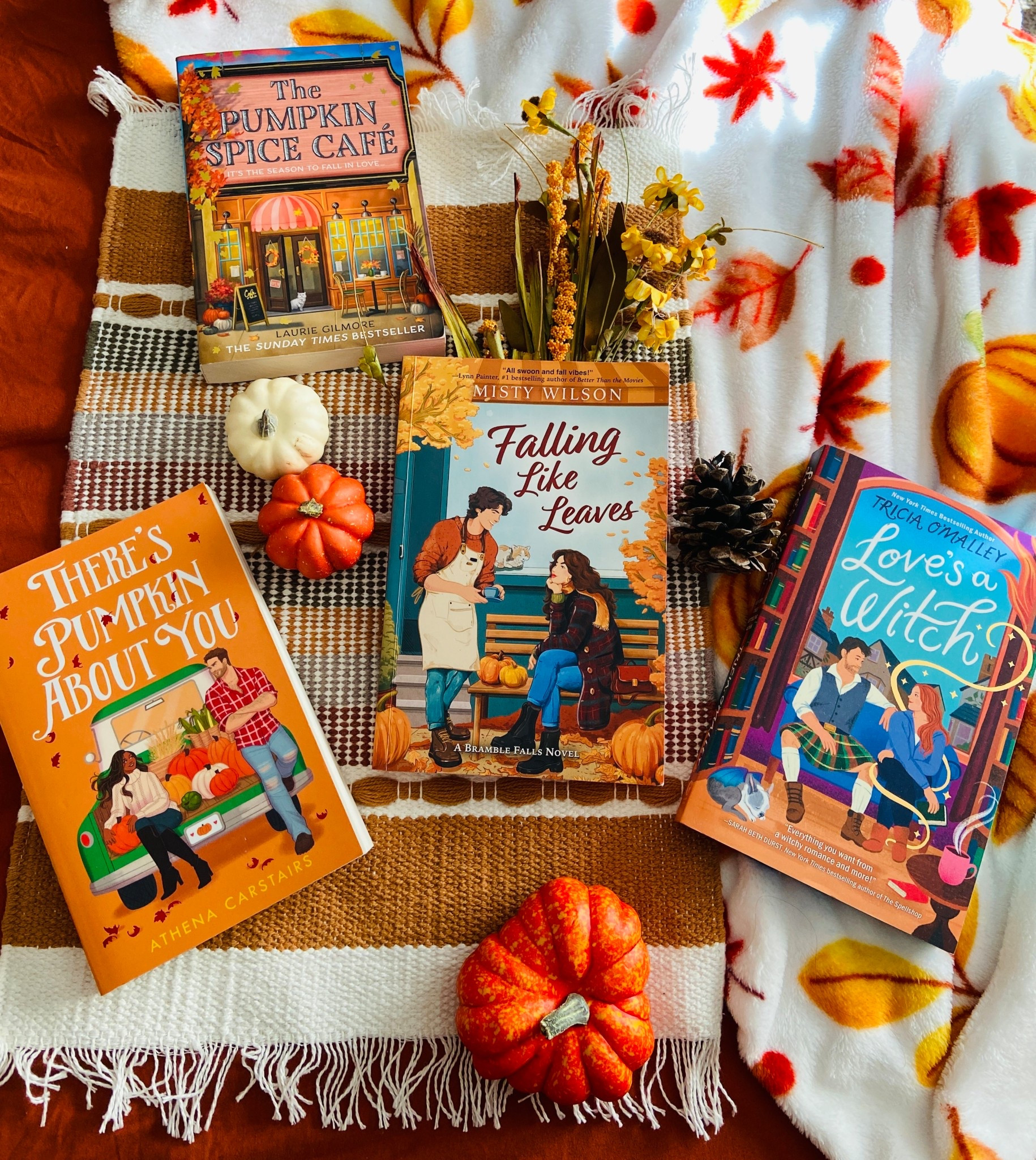 Fall books 

🔗 https://www.nelliecoody.com/cozy-books-for-fall/ 



#LTKHoliday #LTKSaleAlert #LTKGiftGuide
