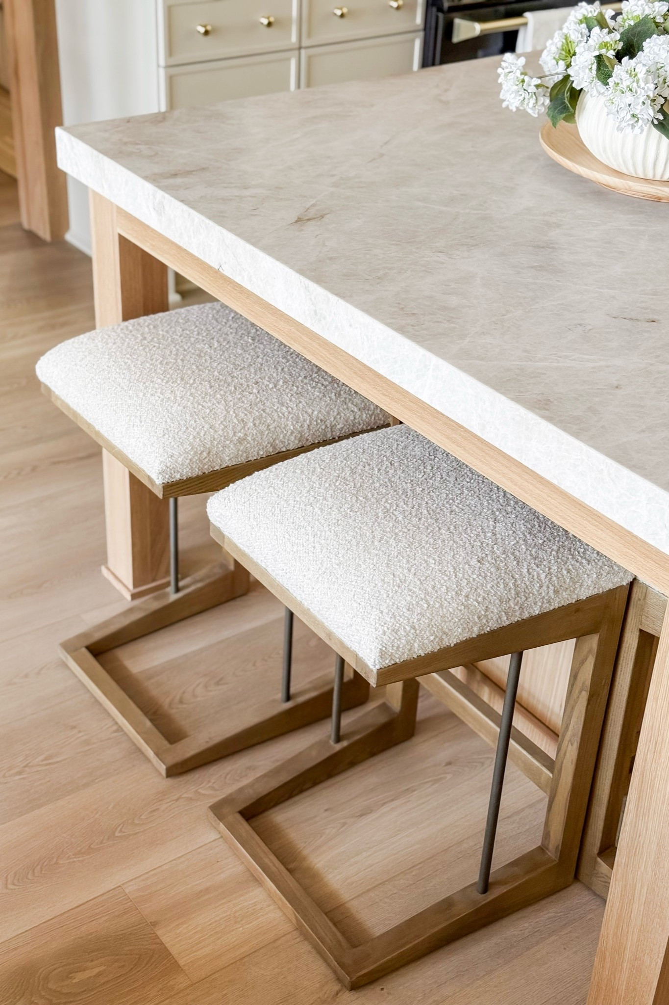 My counter stools at the cabin are finally back in stock and on sale now for Labor Day!!

#LTKSeasonal #LTKHome #LTKSaleAlert