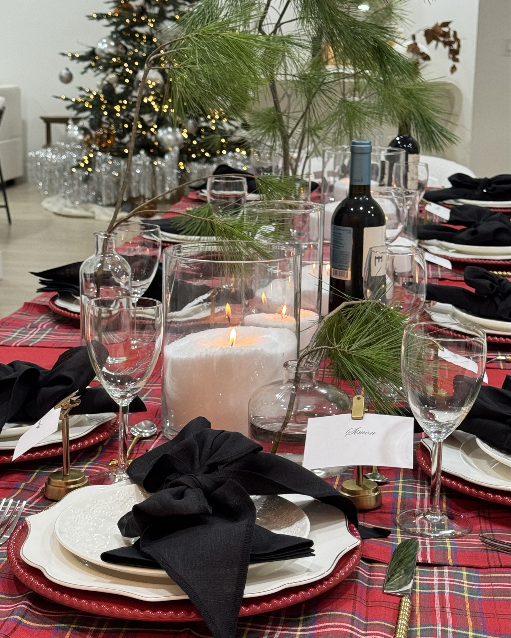Tablescape| Linen | Tablecloth | napkins | Runners | Placemats 

#LTKHome #LTKHoliday