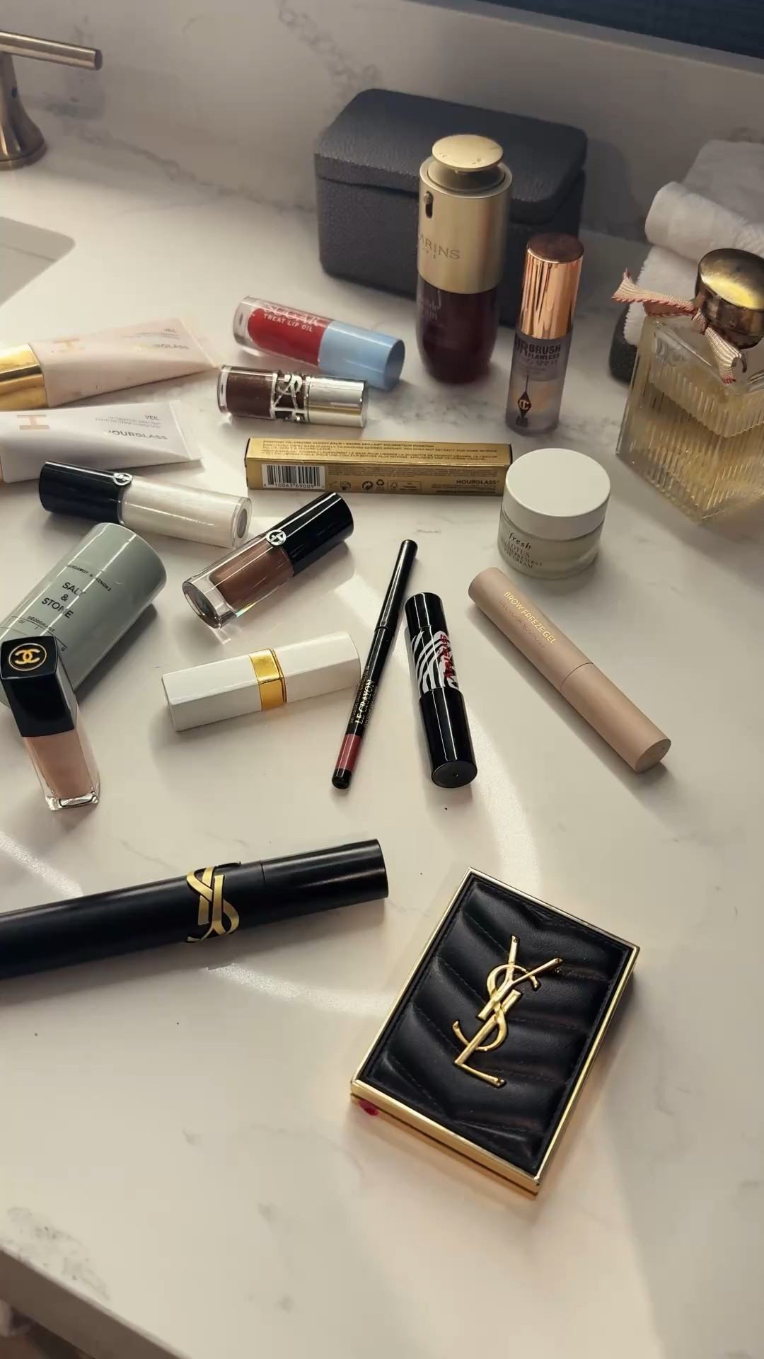 GRWM for Day 2 of LTKCon!
It was a super busy day ahead (yes, I woke up before 5 AM!), but my makeup game was strong—I got complimented a few times, all thanks to my beauty picks from @nordstrombeauty. I was fully ready in just 30 minutes. HOW? Don’t ask! #nordstrompartner

Makeup favorites, beauty routine #LTKCon

#LTKBeauty #LTKFindsUnder100