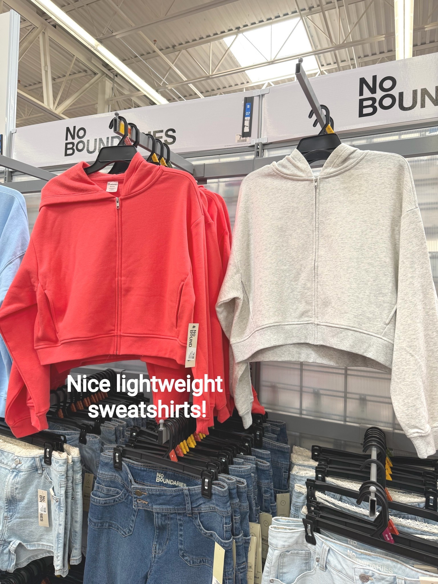 No Boundaries Zipper Boxy Crop Fit Lightweight Sweatshirts #noboundaries #walmartstyle #boxysweatshirts #sweatshirts #walmartfashion

#LTKfoodie
