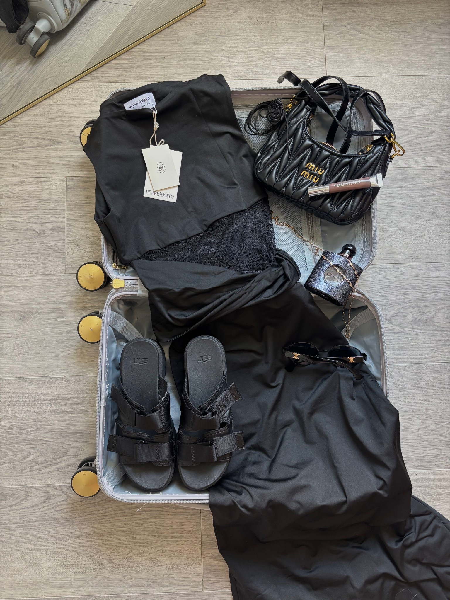 it’s a peppermayo kind of summer🤠✌🏼🍑🌺🌅

- dress, black, lace, ootd, style, fashion, bag, styling 

#LTKstyletip #LTKsummer #LTKuk