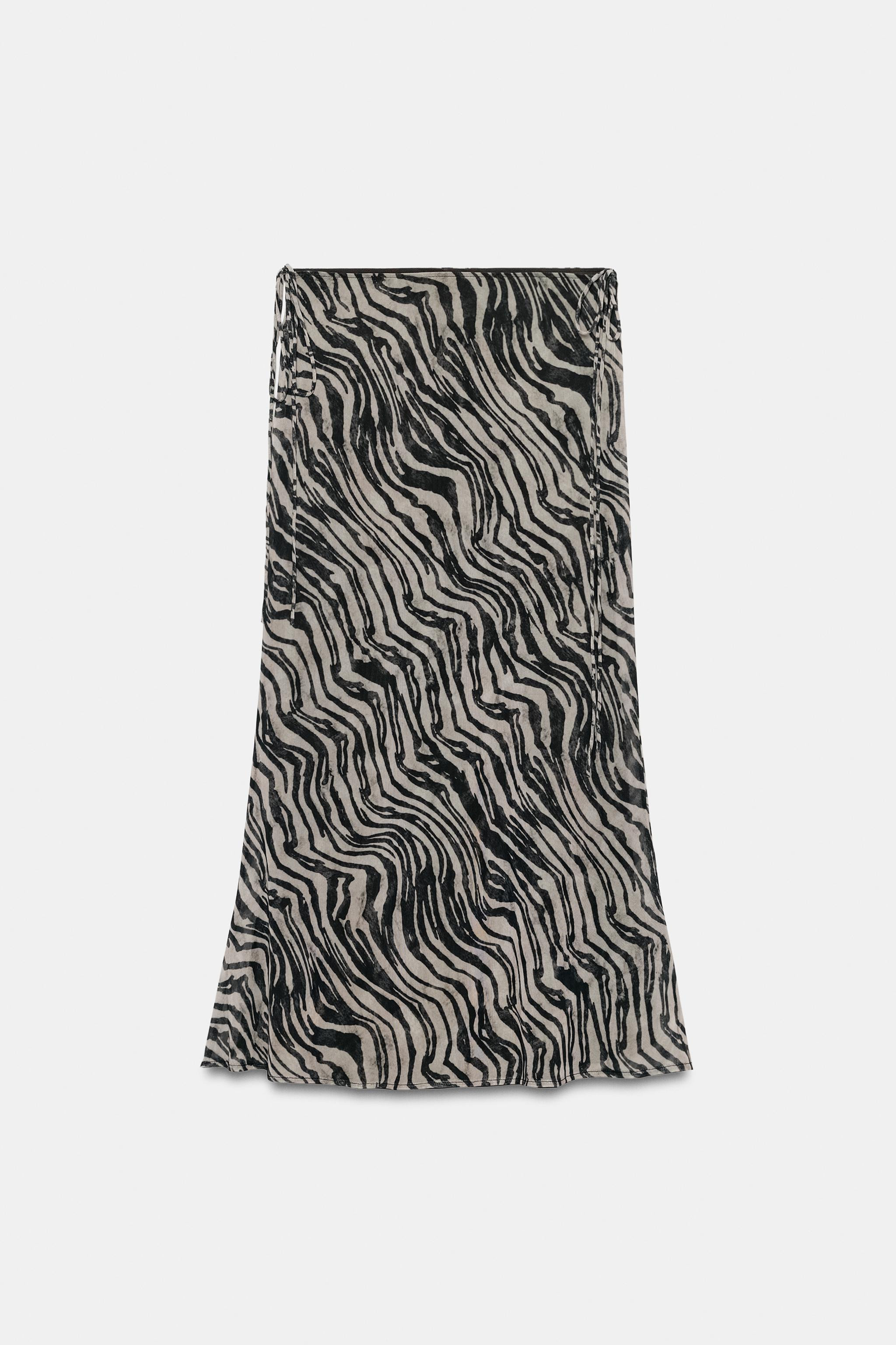 Zebra5039/852/037 | Zara UK