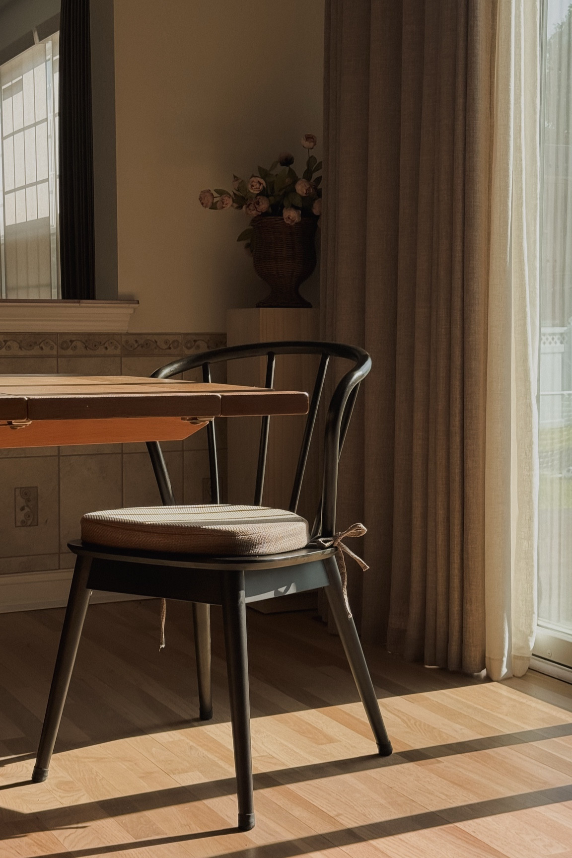 Dining table, dining chair, black dining chair, Windsor chair, Amazon curtains, kitchen decor, pedestal, peonies, spring decor 

#LTKHome