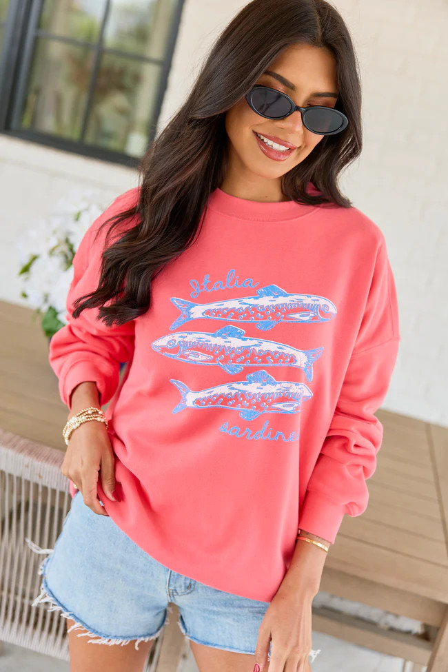 Italia Sardines Light Red Graphic Sweatshirt | Pink Lily