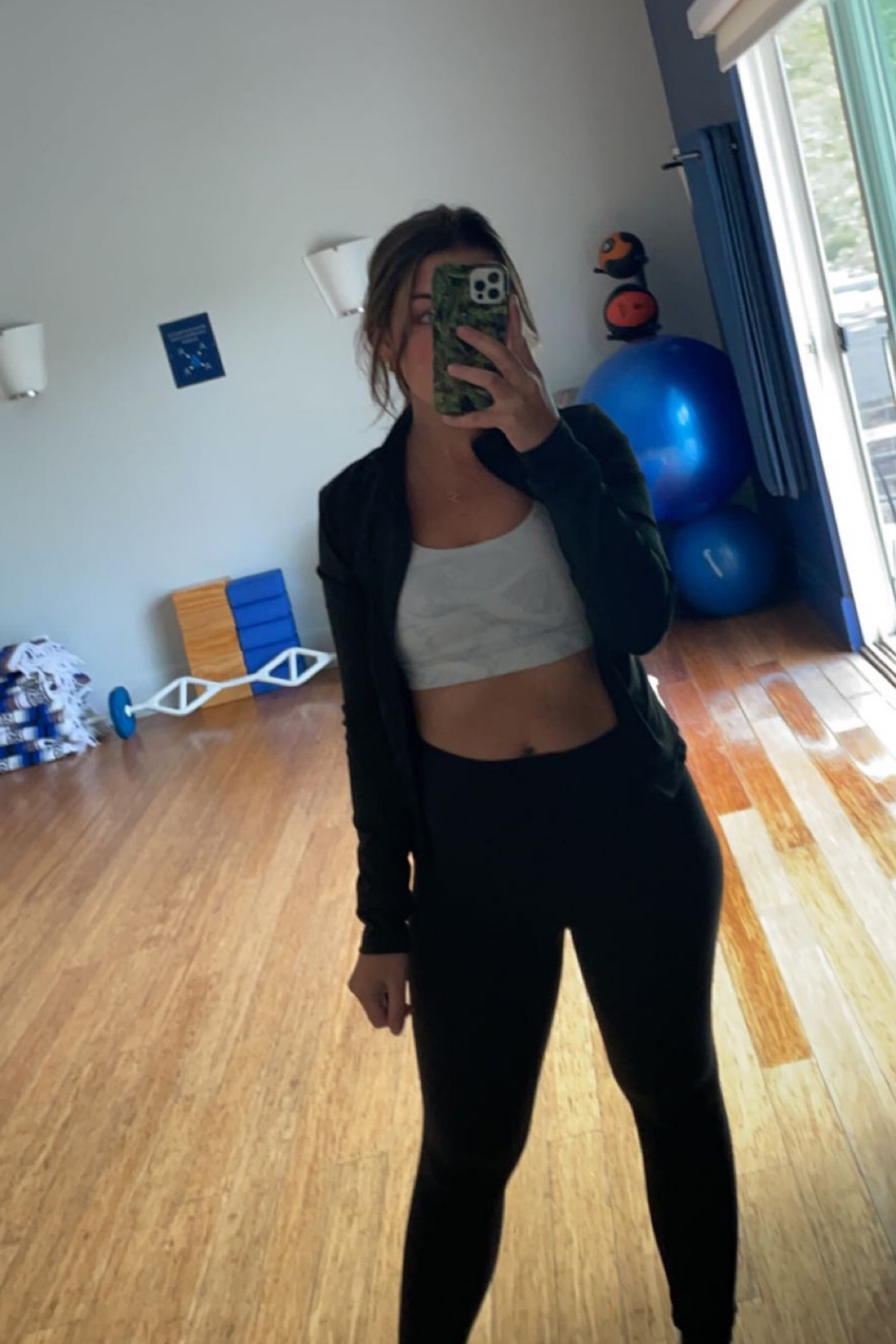 I love me some clothes that I can workout in and live in at my own leisure

#LTKfit #LTKFind #LTKstyletip