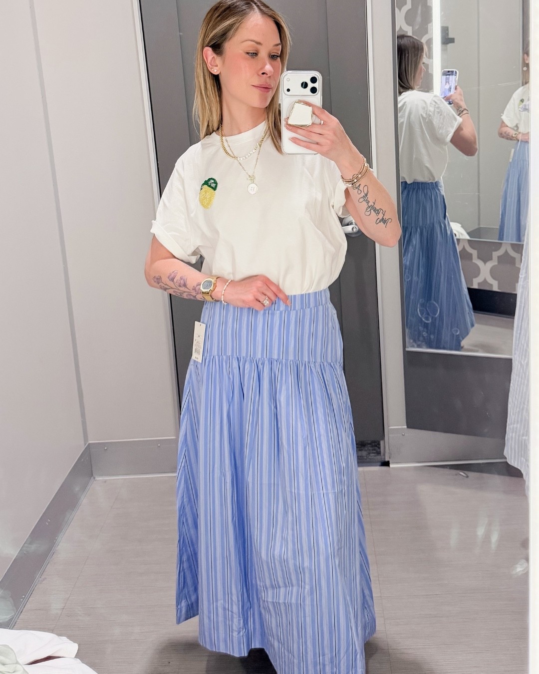 Such a good spring skirt 💙 they also have a pant option 😍
Lightweight, flowy, and the elastic waistband makes it really comfortable. Wearing aize XS 

#LTKspring #LTKspringtrends #LTKootd