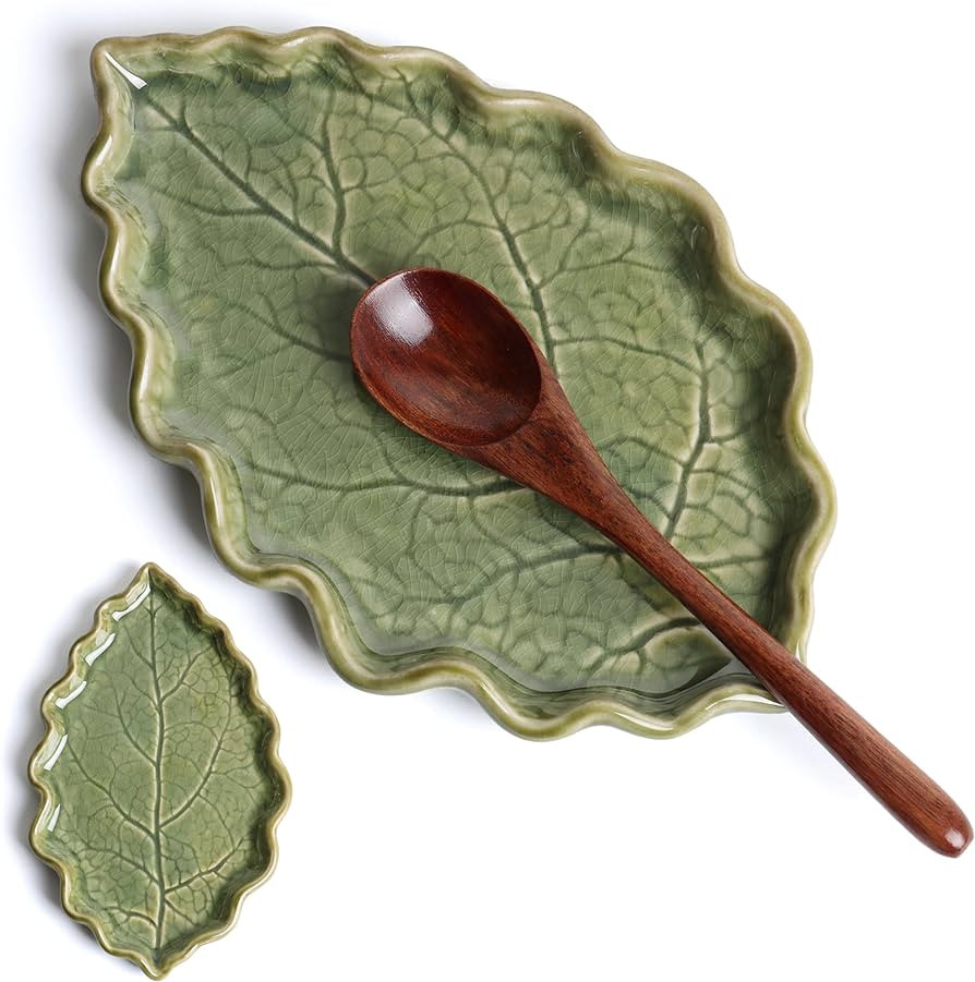 Ceramic Spoon Rest for Stove Top - Cute Green Leaf Shaped Spoon Rest/Spoon Holder for Kitchen Cou... | Amazon (US)