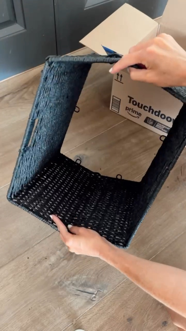 Love this pack of 4 wicker baskets for storage. They’re so easy to assemble and fold easily as well✨
StylinByAylin, Aylin, Amazon 

#LTKdayinmylife #LTKSeasonal #LTKHome