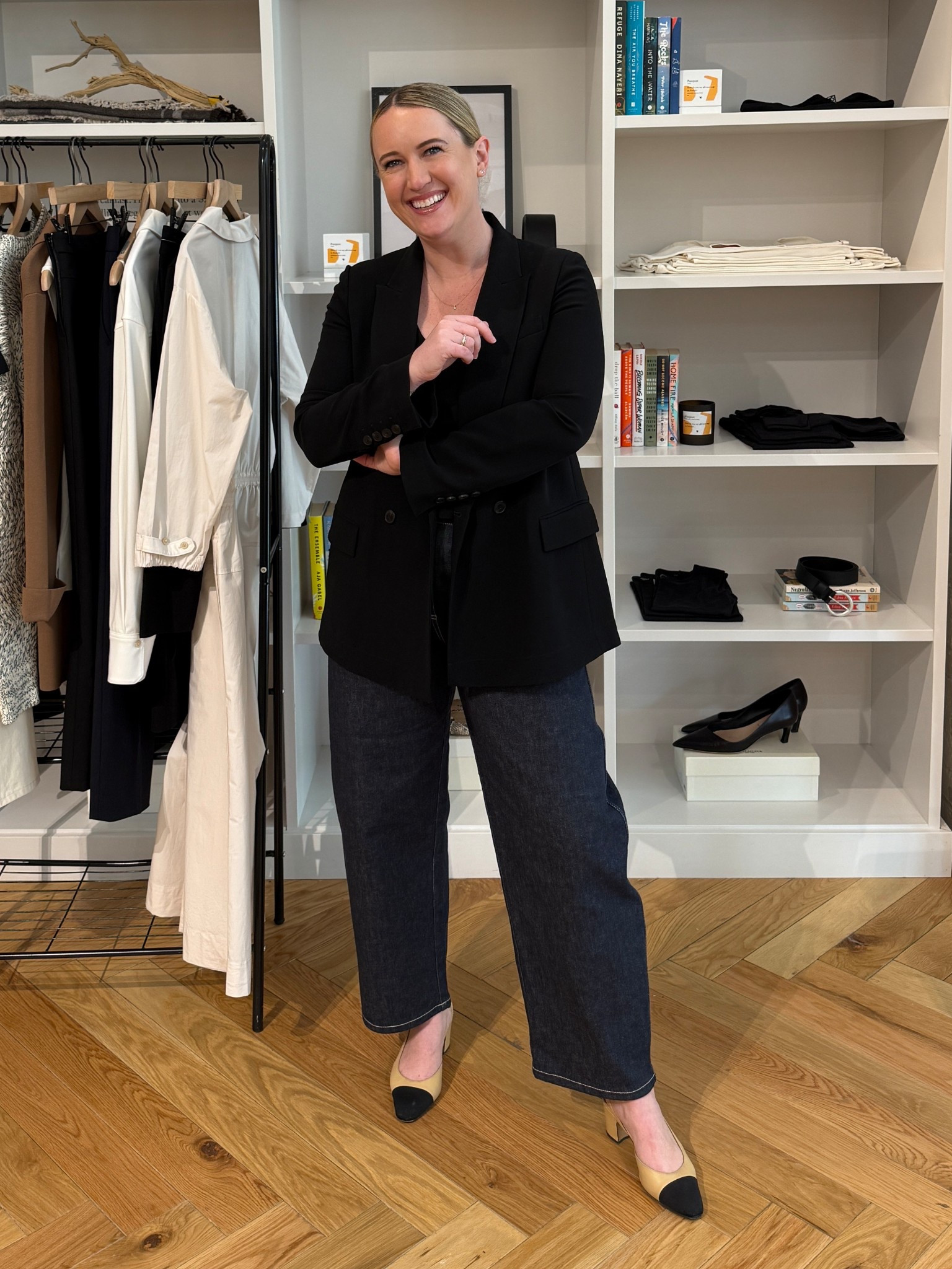 Crepe blazer from M.M.LaFleur in size 6
Barrel leg Jean size 6
Washable silk tank size M 

#LTKSeasonal