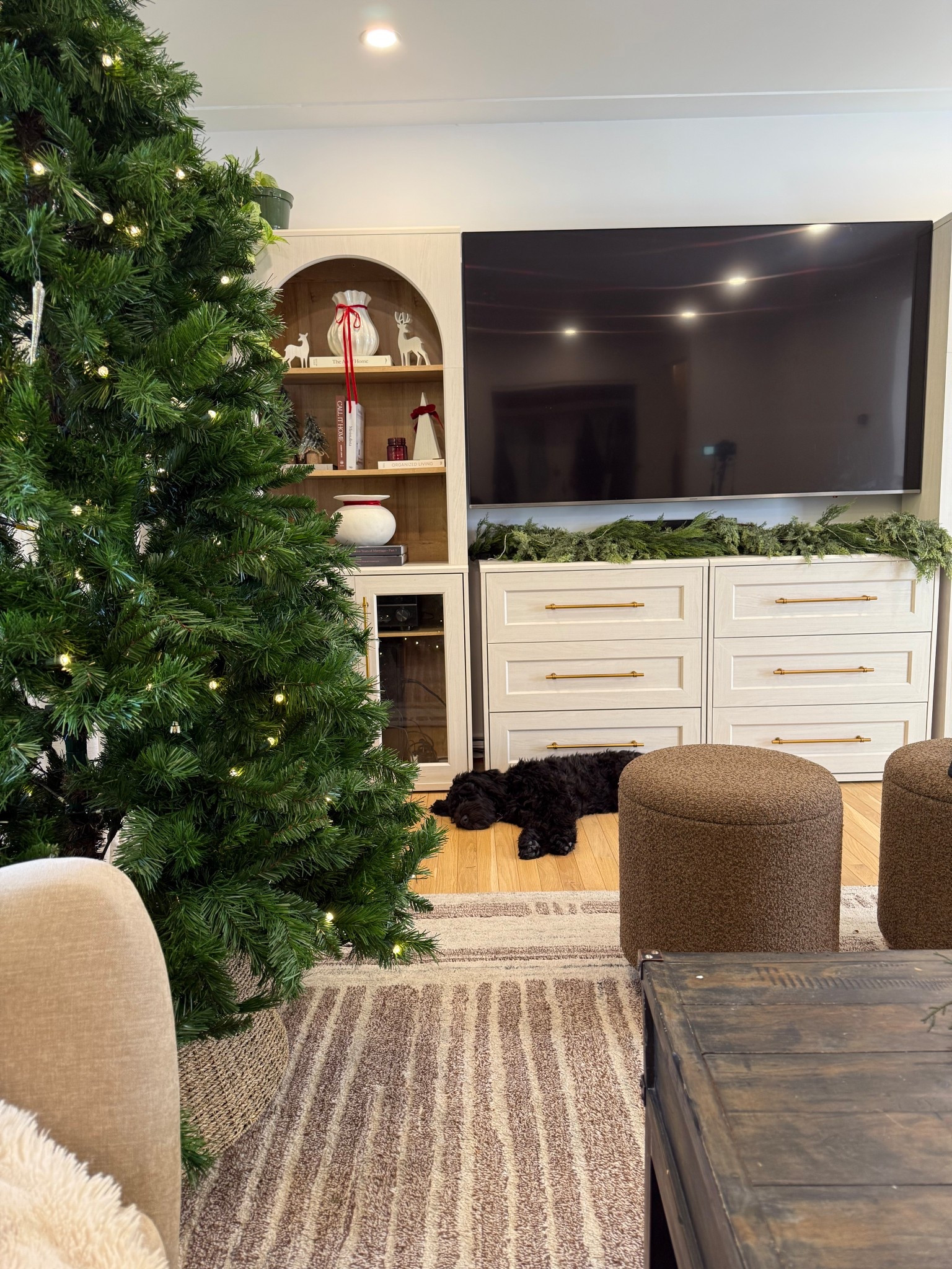 Looking for the viral hobby lobby garland, but can’t get your hands on them? I found this STUNNING one on Amazon and compared it with the viral hobby lobby one and it has passed the test! 10/10 recommend this one! Available in both the Norfolk and cedar / cypress. Shown here mixed with the crate and barrel garland for that high end designer look for less! & it’s available both in Canada and the us!

Amazon garland / viral Christmas decor / look for less / Ralph Lauren Christmas / traditional classic red Christmas decor / affordable finds / Amazon Canada  

#LTKSaleAlert #LTKHoliday #LTKSeasonal