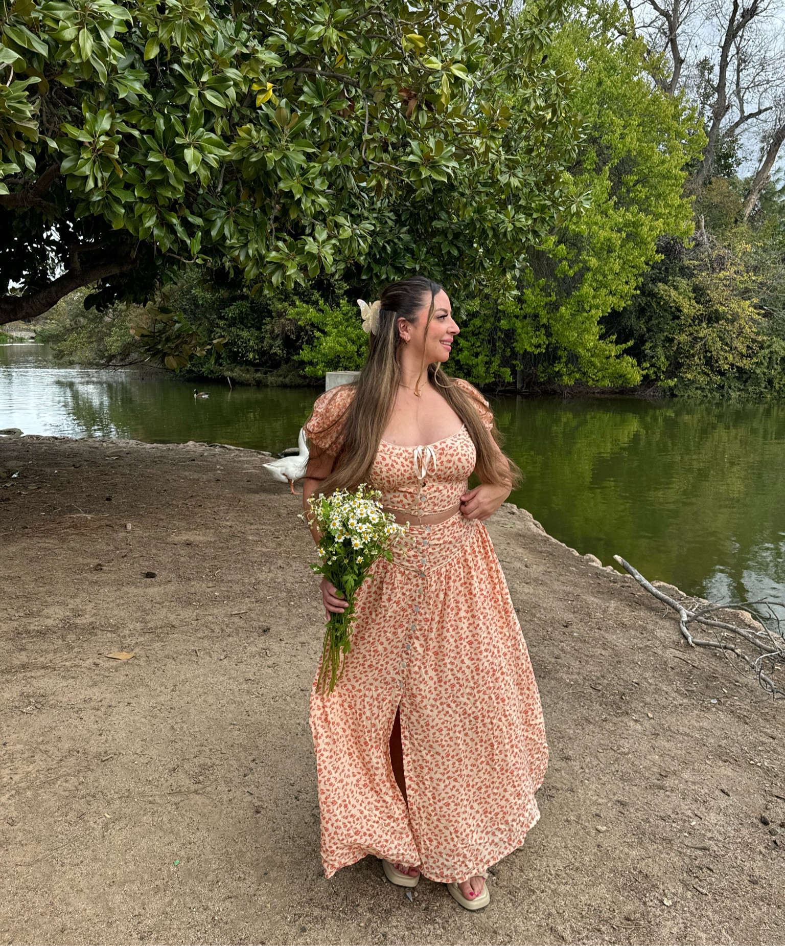 happy to be here 🤗🌷🧺🦆

#LTKSeasonal #LTKbeauty #LTKstyletip