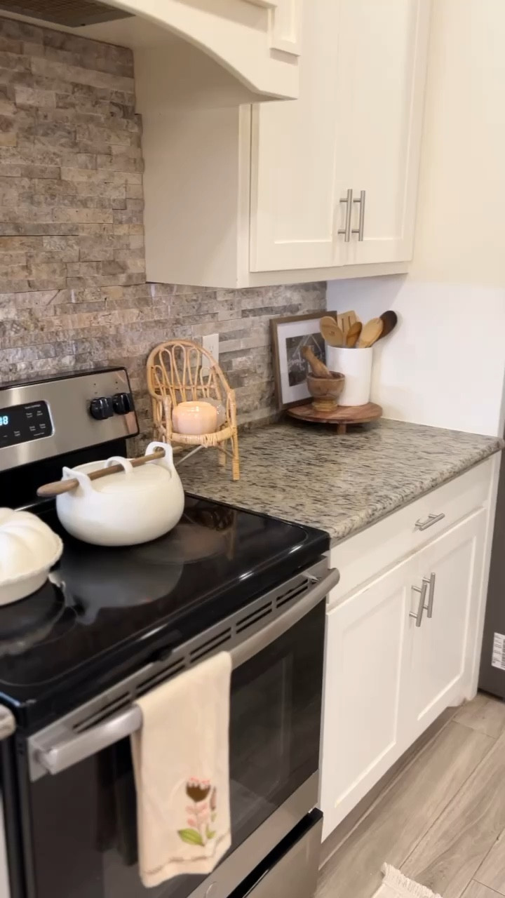 Fall kitchen decor 🍂🤎☕️ coffee station idea 

#LTKhome #LTKstyletip