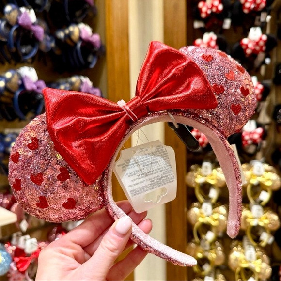 Disney Valentine Red and Pink Sequin Minnie Mouse Ears - NWT!! | Poshmark