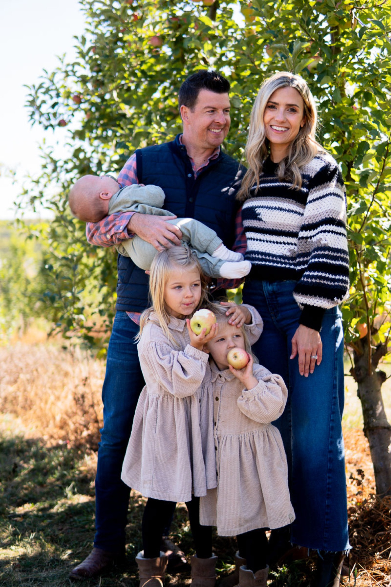 Apple picking 2023 🍎🥹

#LTKshoecrush #LTKstyletip