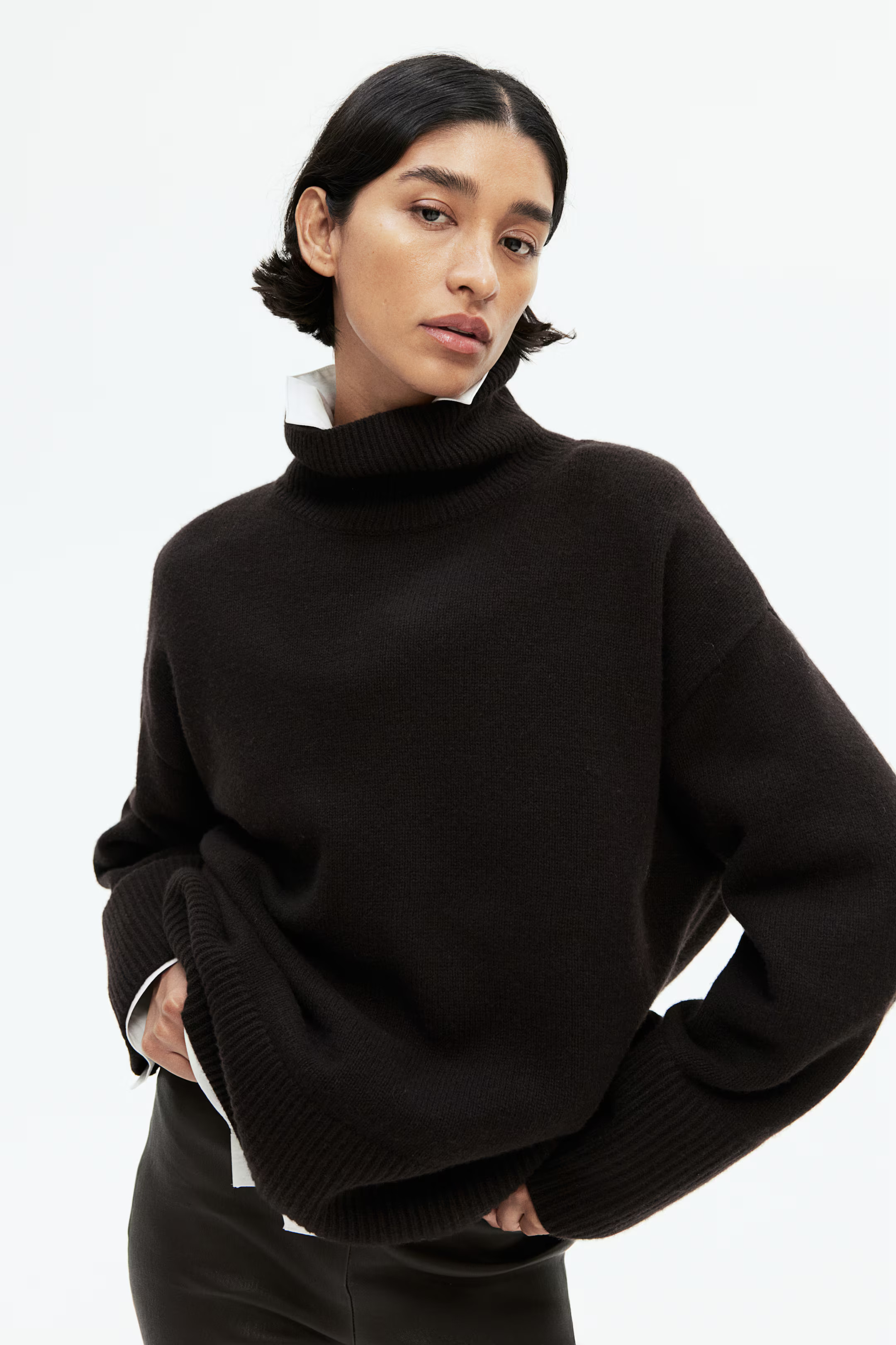 Cashmere-Blend Turtleneck Sweater - Turtleneck - Long sleeve - Dark brown - Ladies | H&M US | H&M (US + CA)