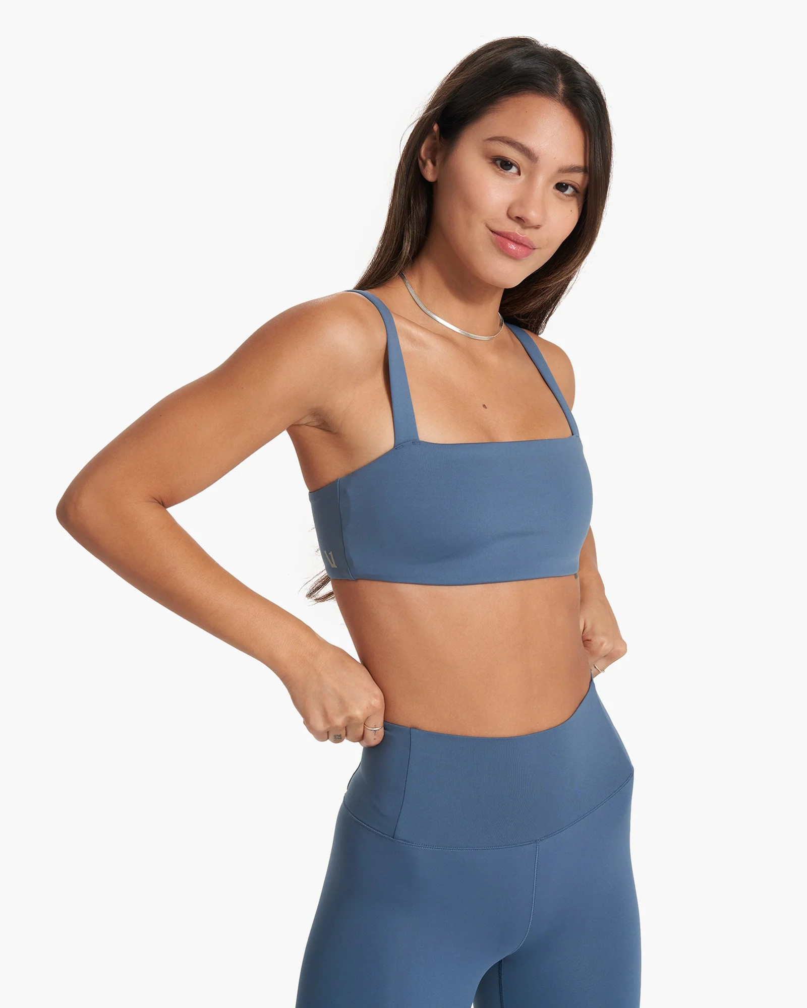 Evolve Square Neck Bra | Vuori Clothing (US & Canada)