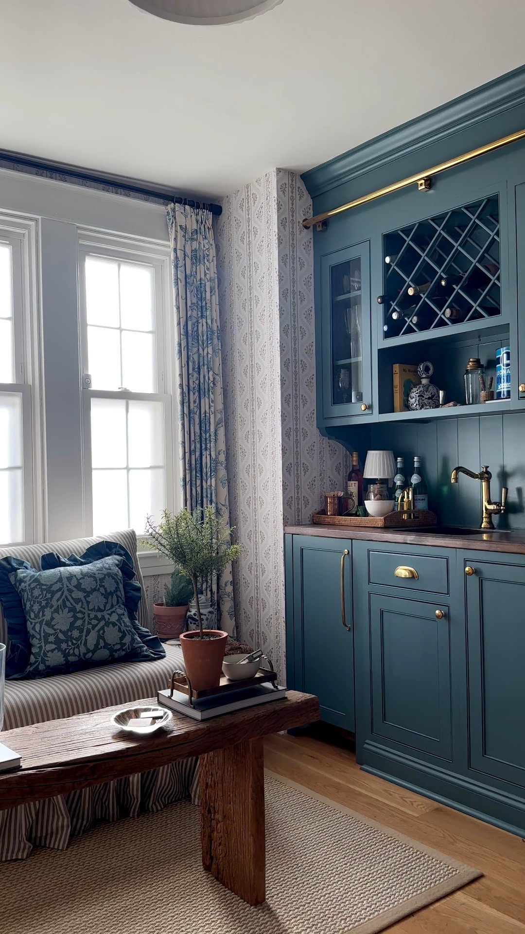 Every detail in one place to inspire your own 🤍 From the paint, to the hardware, and every little piece of decor. Simply comment SIT for a link to read and shop  