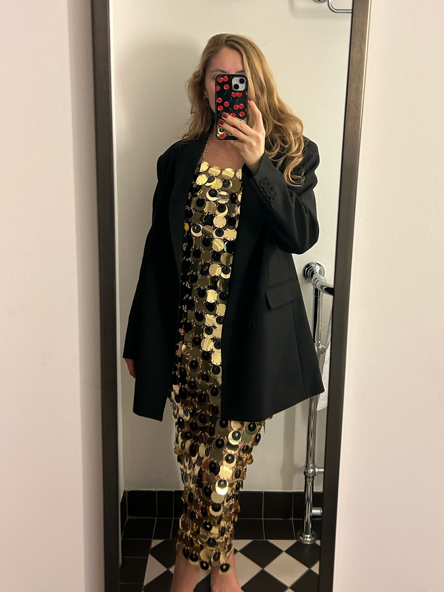 Karen Millen, sequin disc dress, nye outfit, Christmas dress 

#LTKuk #LTKautumn #LTKpartywear