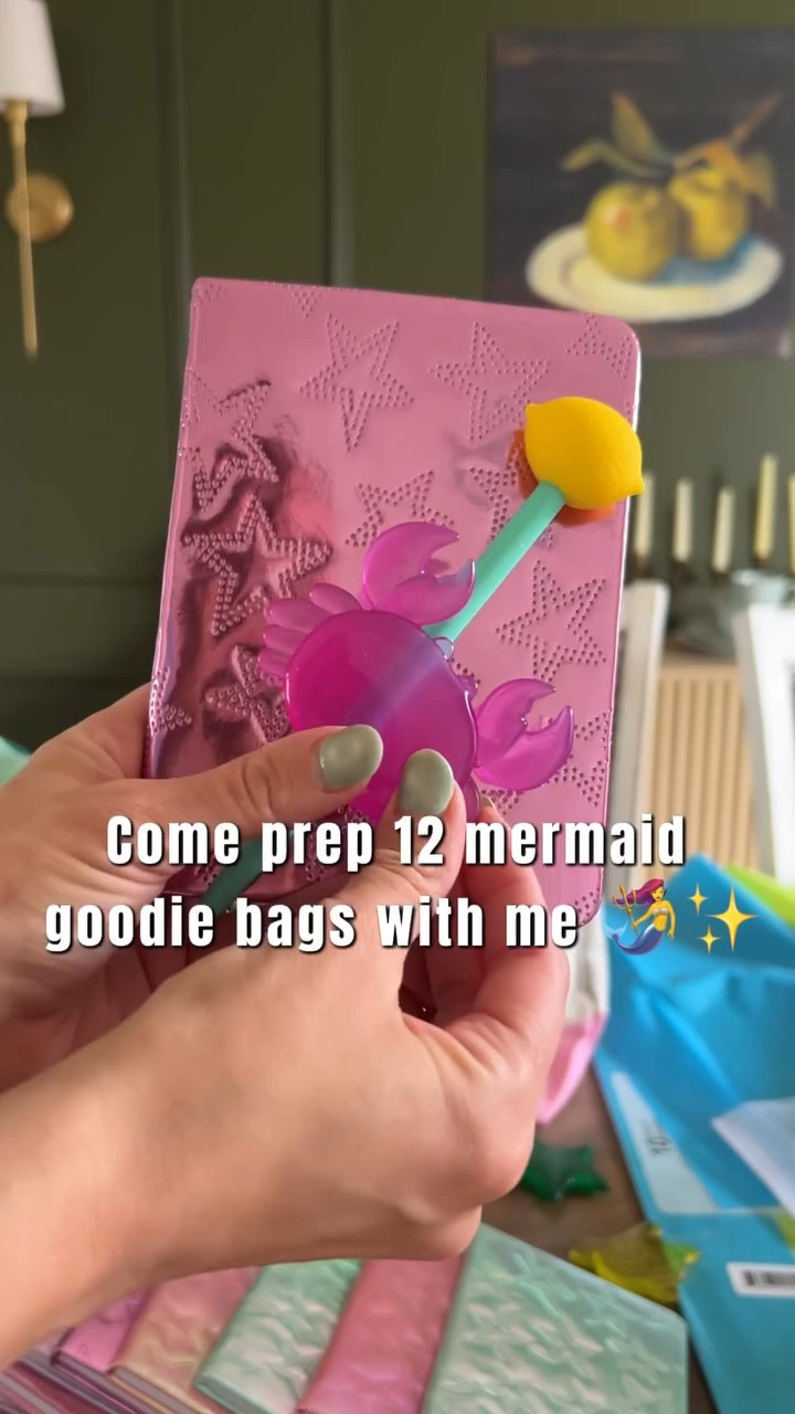 Tell me why kids parties start as ‘simple’ and end like this 😂🫠

Spent time prepping goodie bags for my girl’s mermaid pool party and honestly… I go way overboard every time but I can’t help it 🧜‍♀️✨

It’s the little details that make it feel special for them 🥹

Do you go all out for your kids’ parties or keep it simple?? 👀👇

#momlife #momcontent #partyplanning #kidsbirthday #mermaidparty realmomlife momreels homesweethome dollartreefinds sahmlife