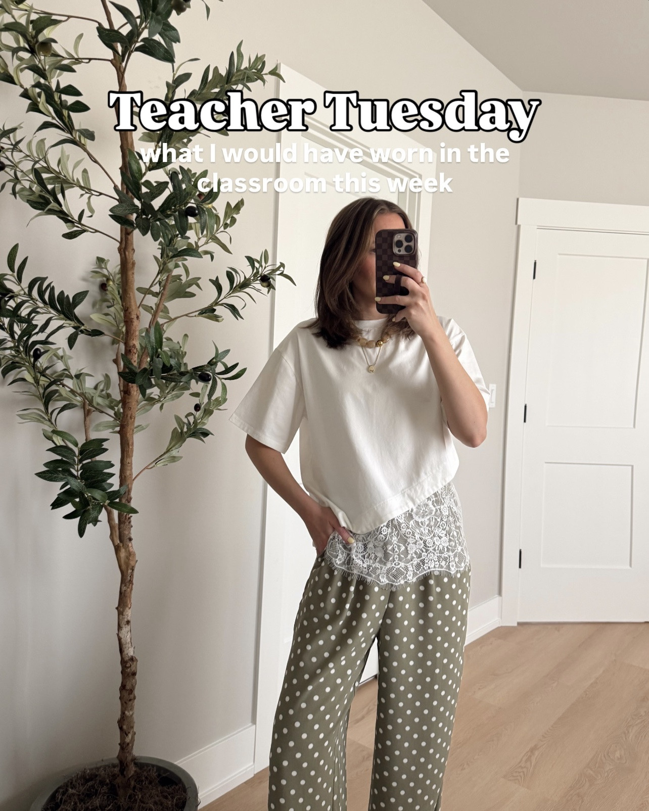 Teacher Tuesday🍎 what I would have worn in the classroom this week.

Teacher style, classroom outfits, Amazon fashion, Amazon finds, outfit ideas, teacher outfits