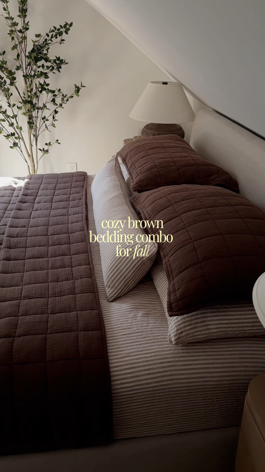 cozy brown bedding for fall 🍂 this quilt is so soft & it’s organic cotton! code INFG-26SALEAONEILL10 for 10% off your first quince order

#LTKHome