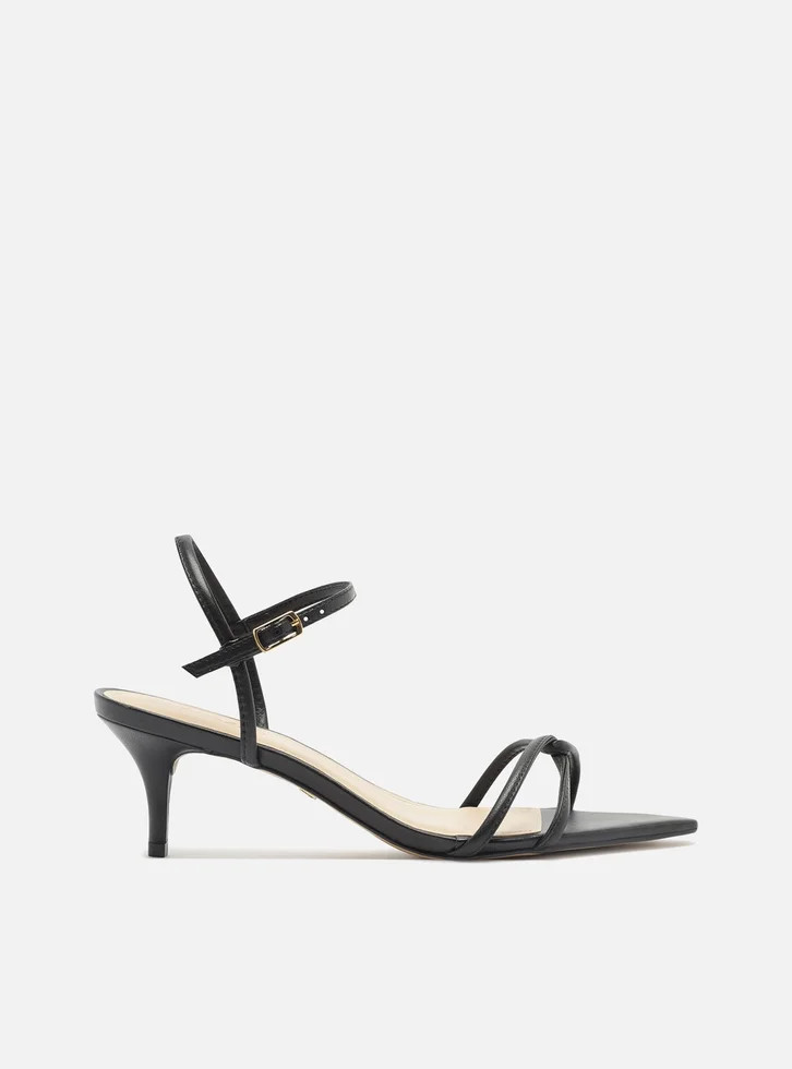 Sandália Preta Arezzo Salto Médio | ZZ Mall (BR)