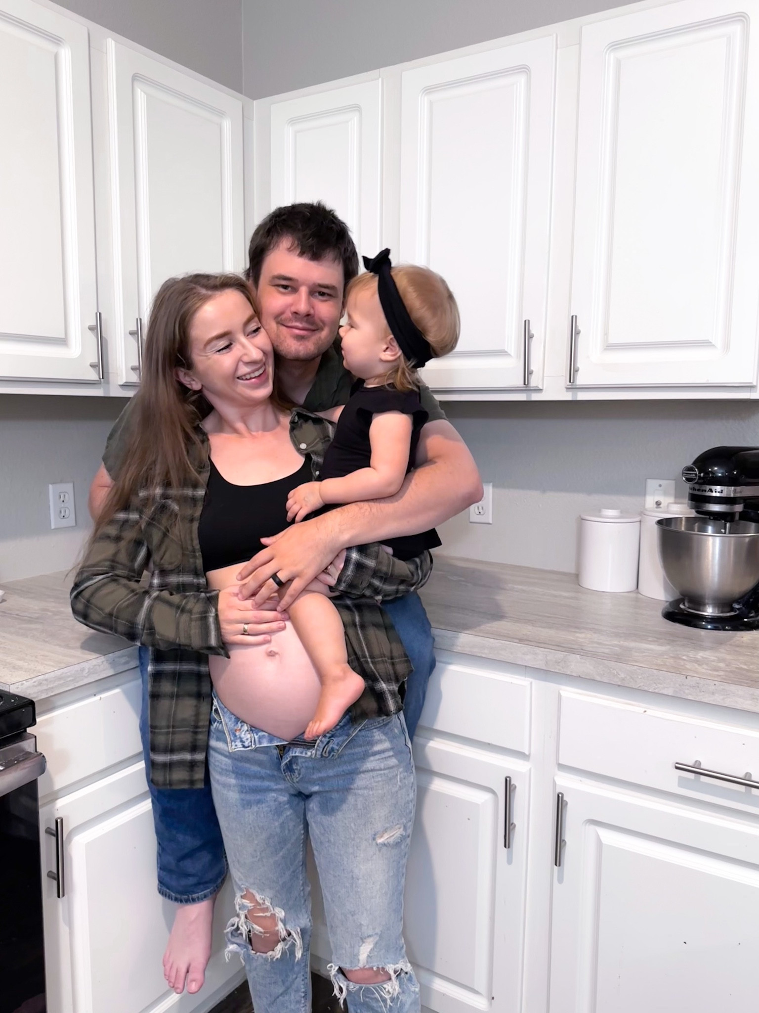 Maternity photos third trimester pregnancy kyte baby old navy men 

#LTKhome #LTKbump #LTKmens