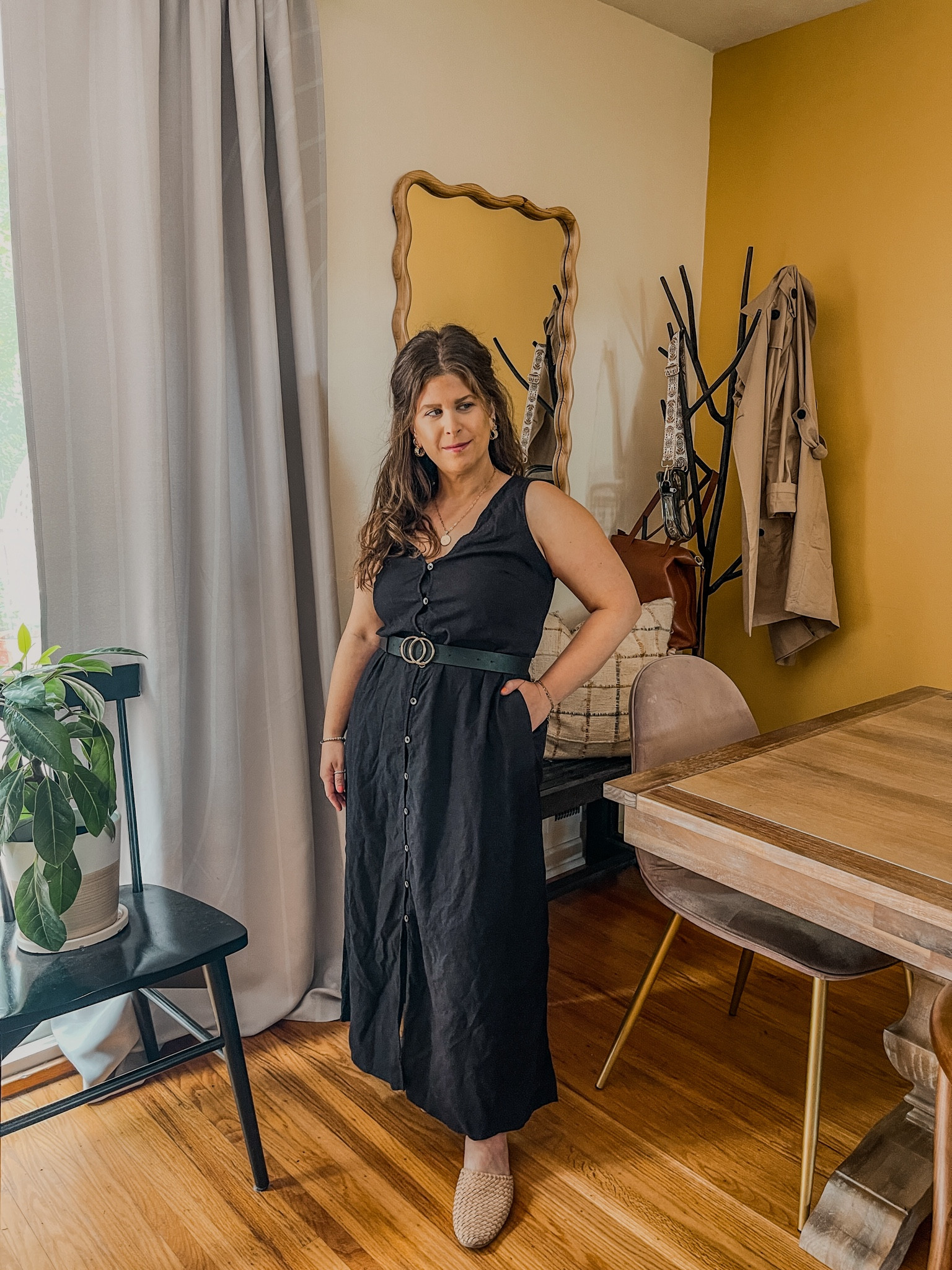 The prettiest linen dress. Dress it up or wear it casually. In a size 6



#LTKStyleTip #LTKSeasonal #LTKTravel