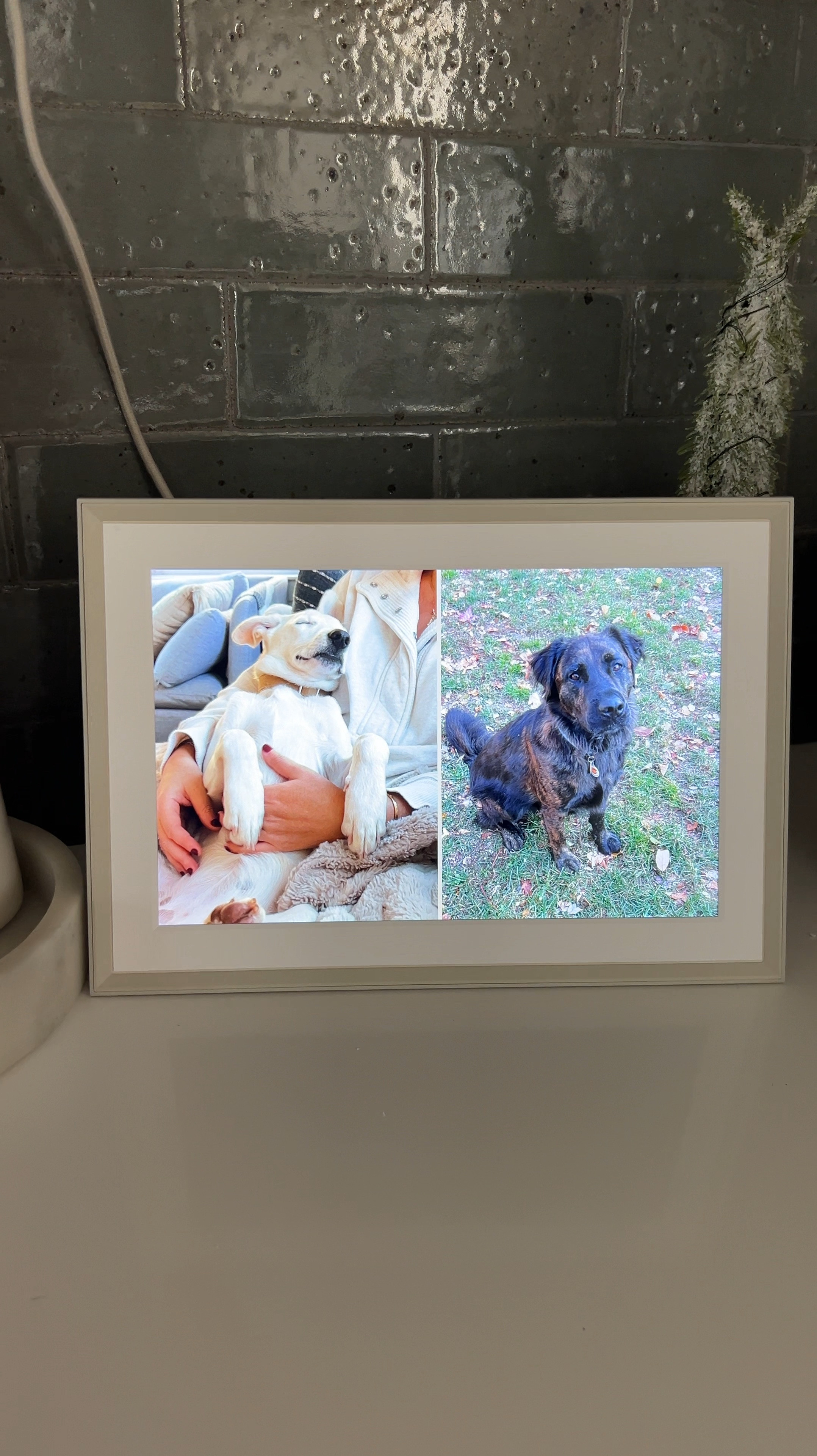 Great gift idea! This is the Carver Mat digital photo frame from Aura and it makes the most perfect gift for  family members! Use code BLACKFRIDAY for $45 off!!!

Gift one to your mom, dad, grandparents etc. you can pre-load it with photos and add to it each day! 

#LTKGiftGuide #LTKWatchNow #LTKCyberWeek
