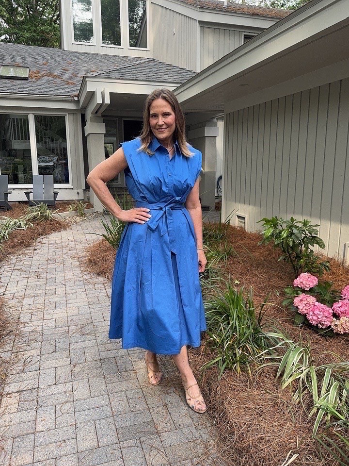 Such a classic, flattering and effortless to wear dress. Style this with your favorite heels and wear-on-repeat for Spring showers, celebrations, and events alike! Use code TANDT10 for 10% off!

#LTKSeasonal #LTKFindsUnder100 #LTKStyleTip
